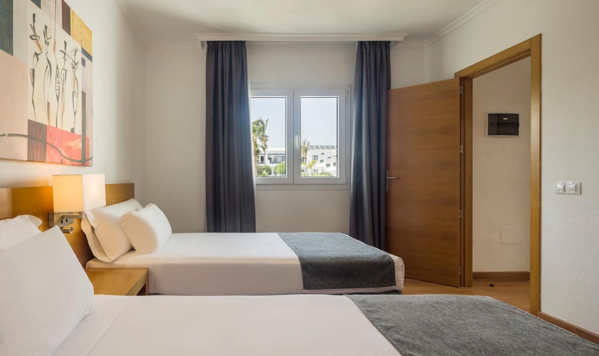 Two-Bedroom Apartment (5 Adults)