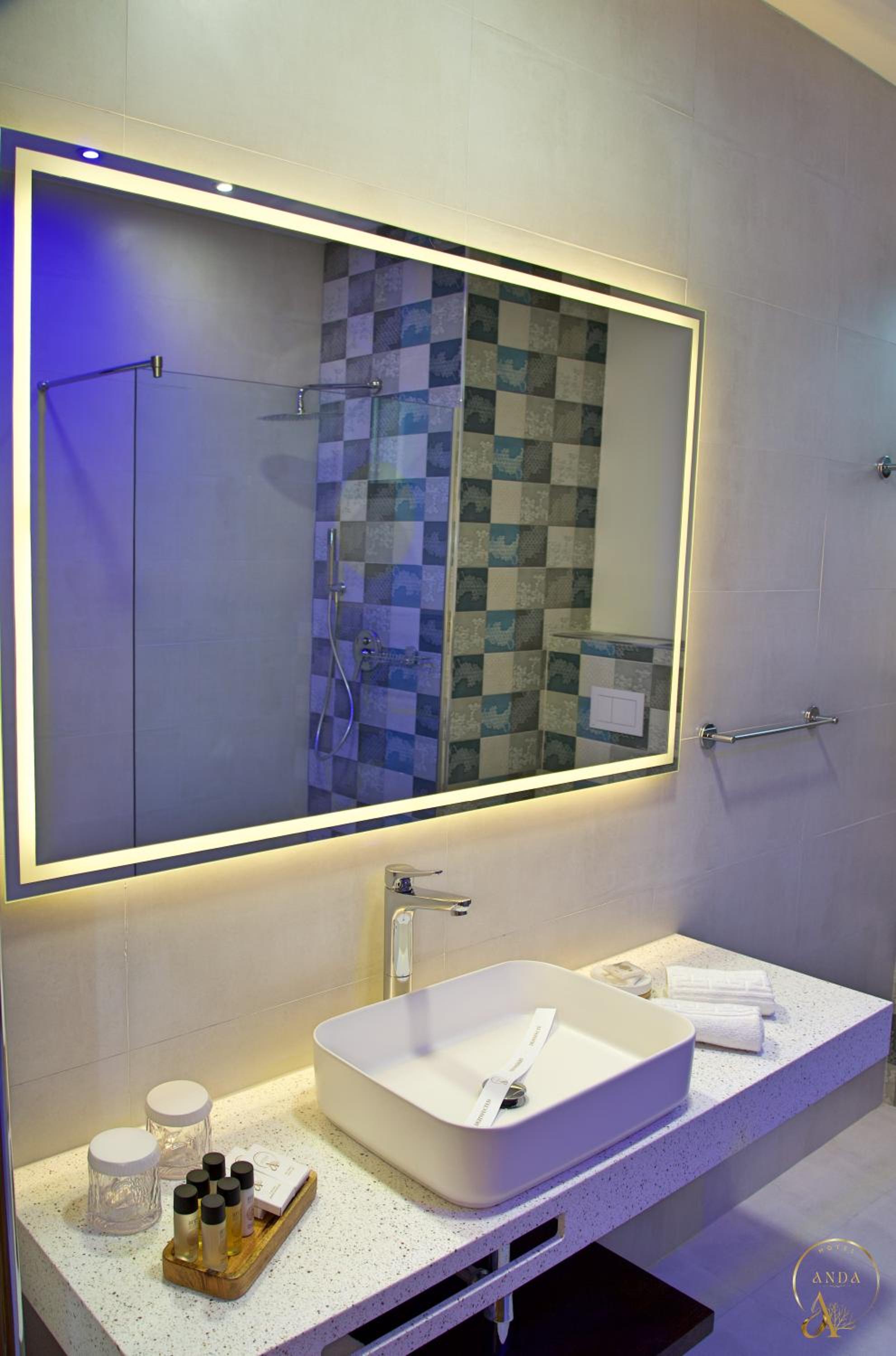 Suite photo 2
