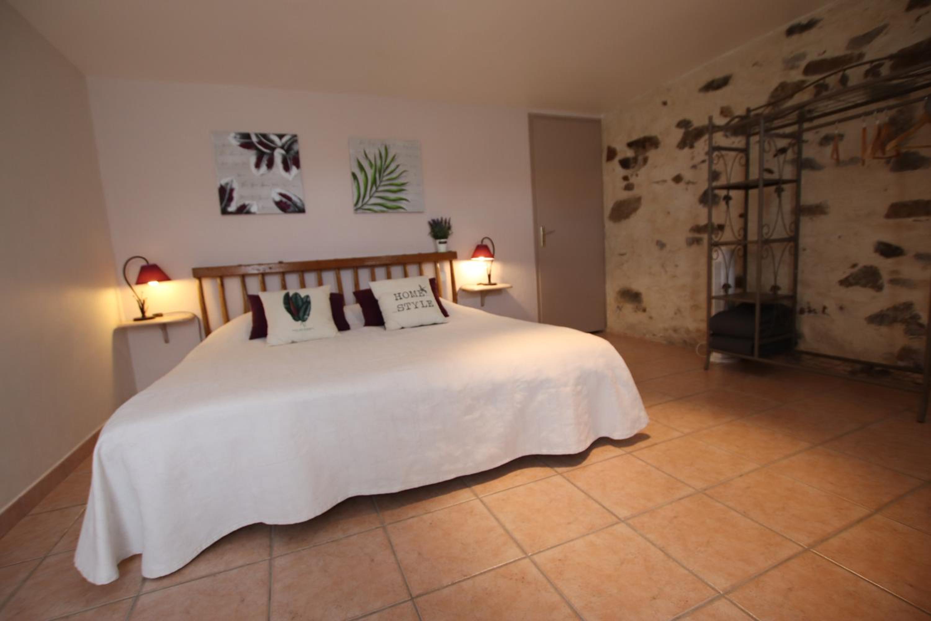 Standard Triple Room photo 2