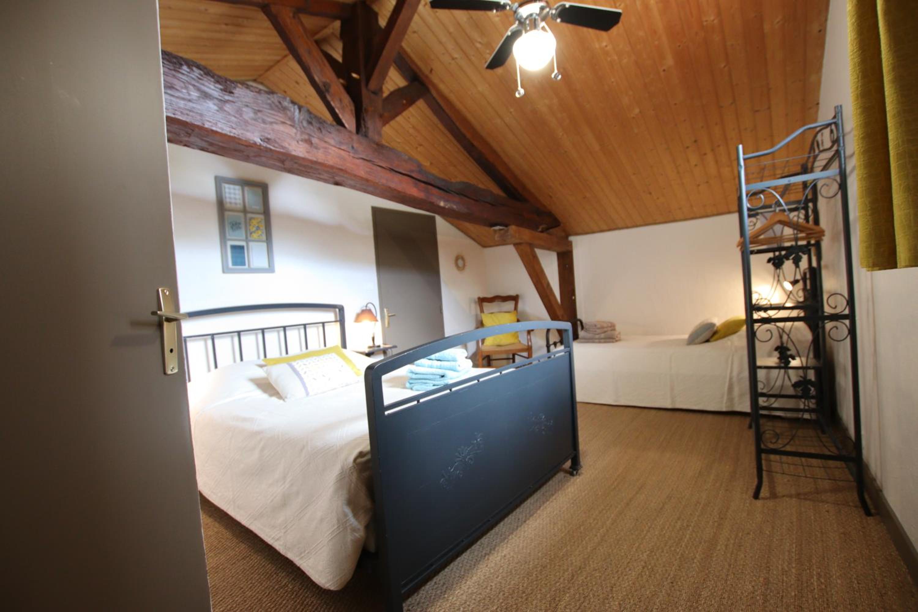 Classic Triple Room photo 1