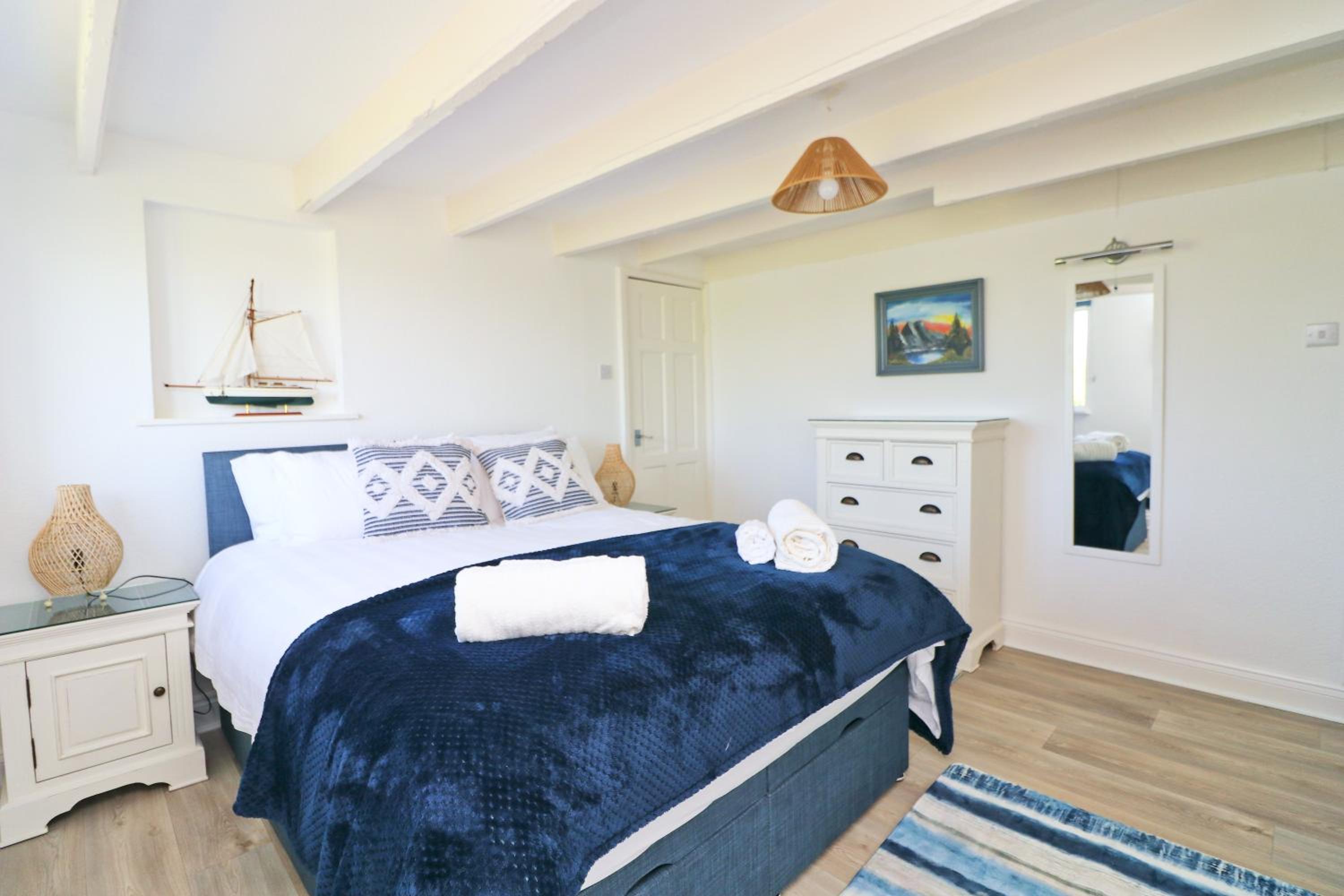 Two-Bedroom House photo 1