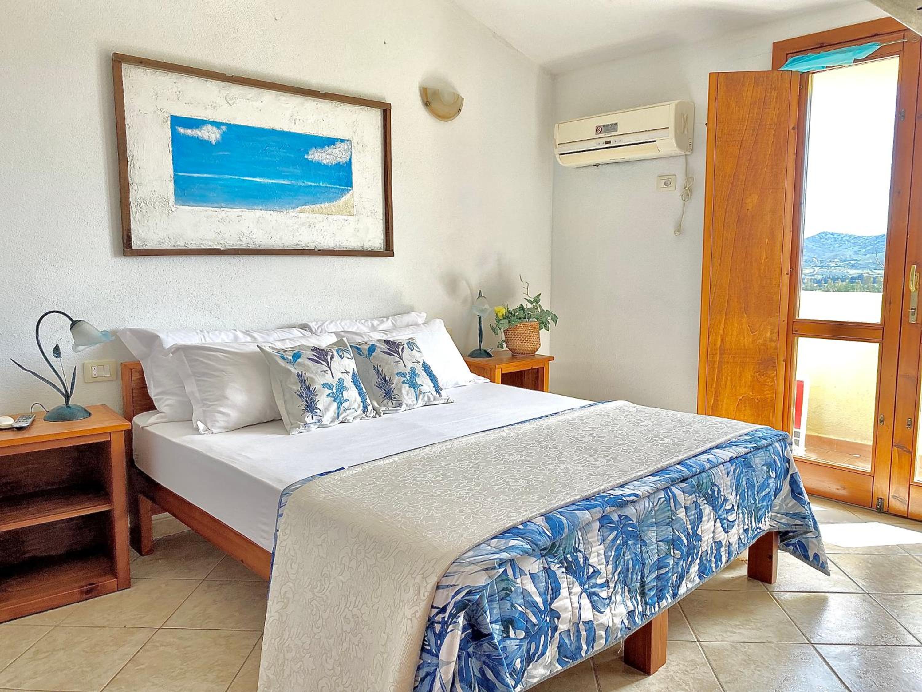 Double Room (1 Adult)