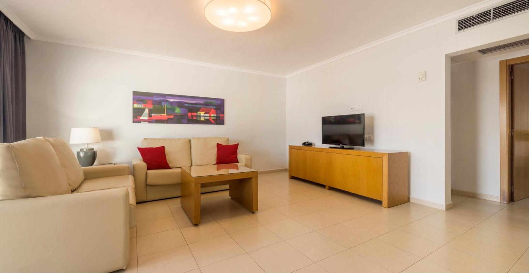 Two-Bedroom Villa (5 Adults)