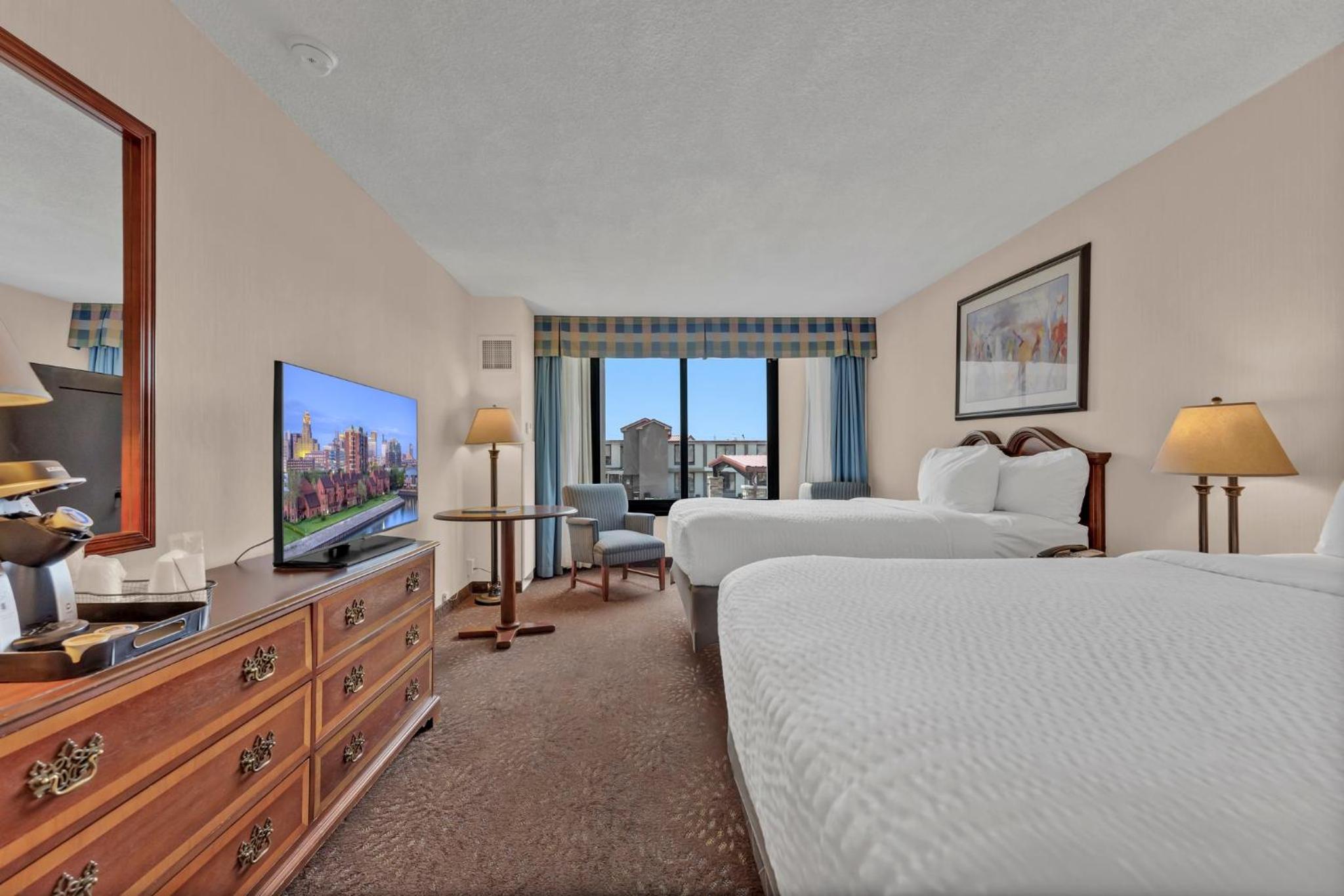Double Room with Two Double Beds - Non-Smoking - Photo 3