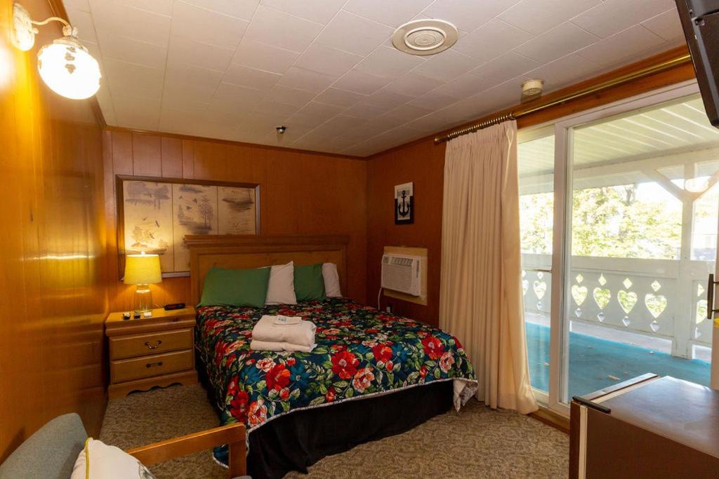 Double Room With Balcony photo 1