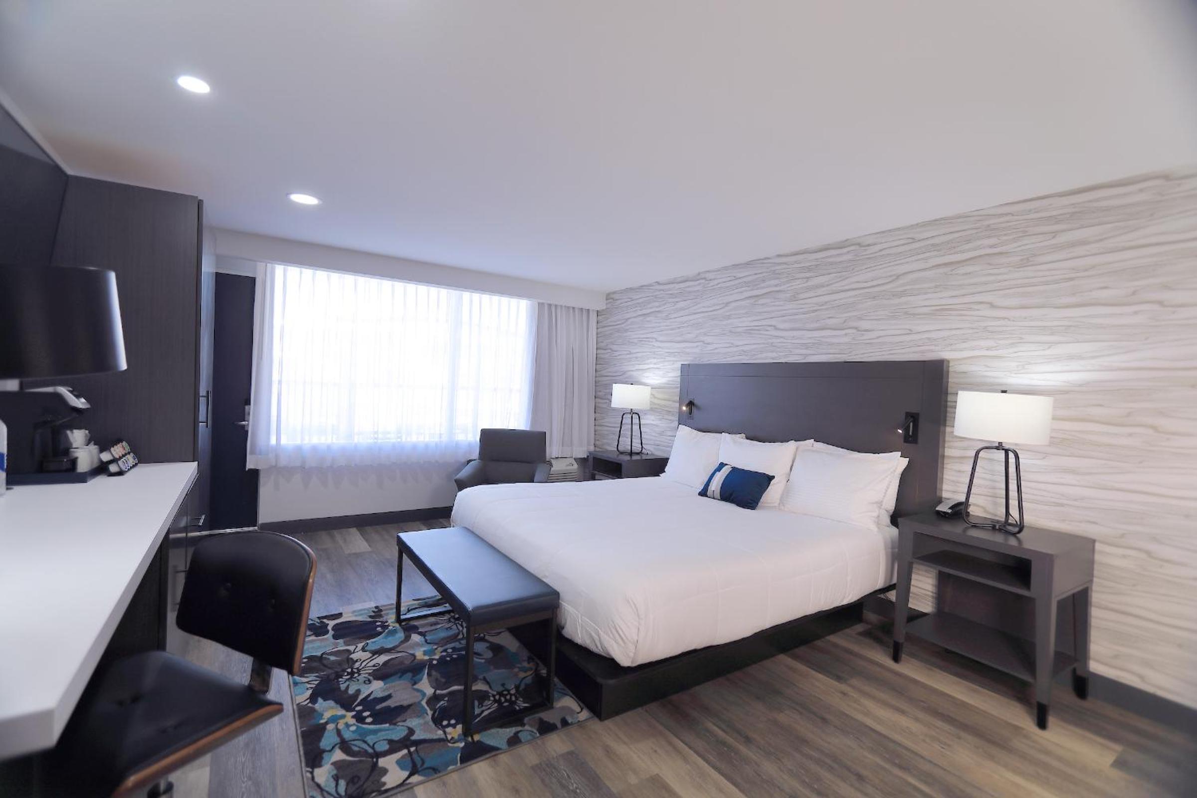 King Room with Gulf View - Non-Smoking - Photo 5
