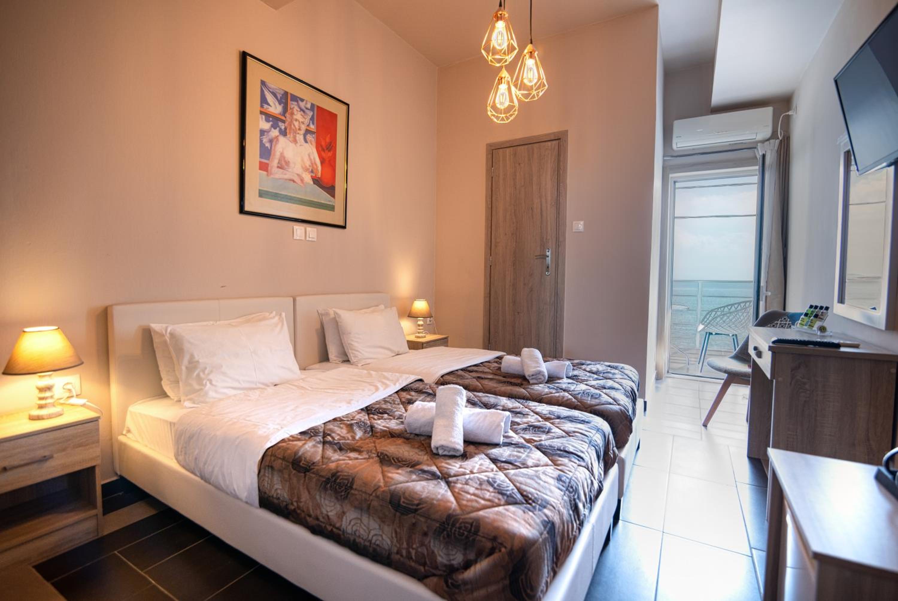 Twin Room with Sea View photo 1