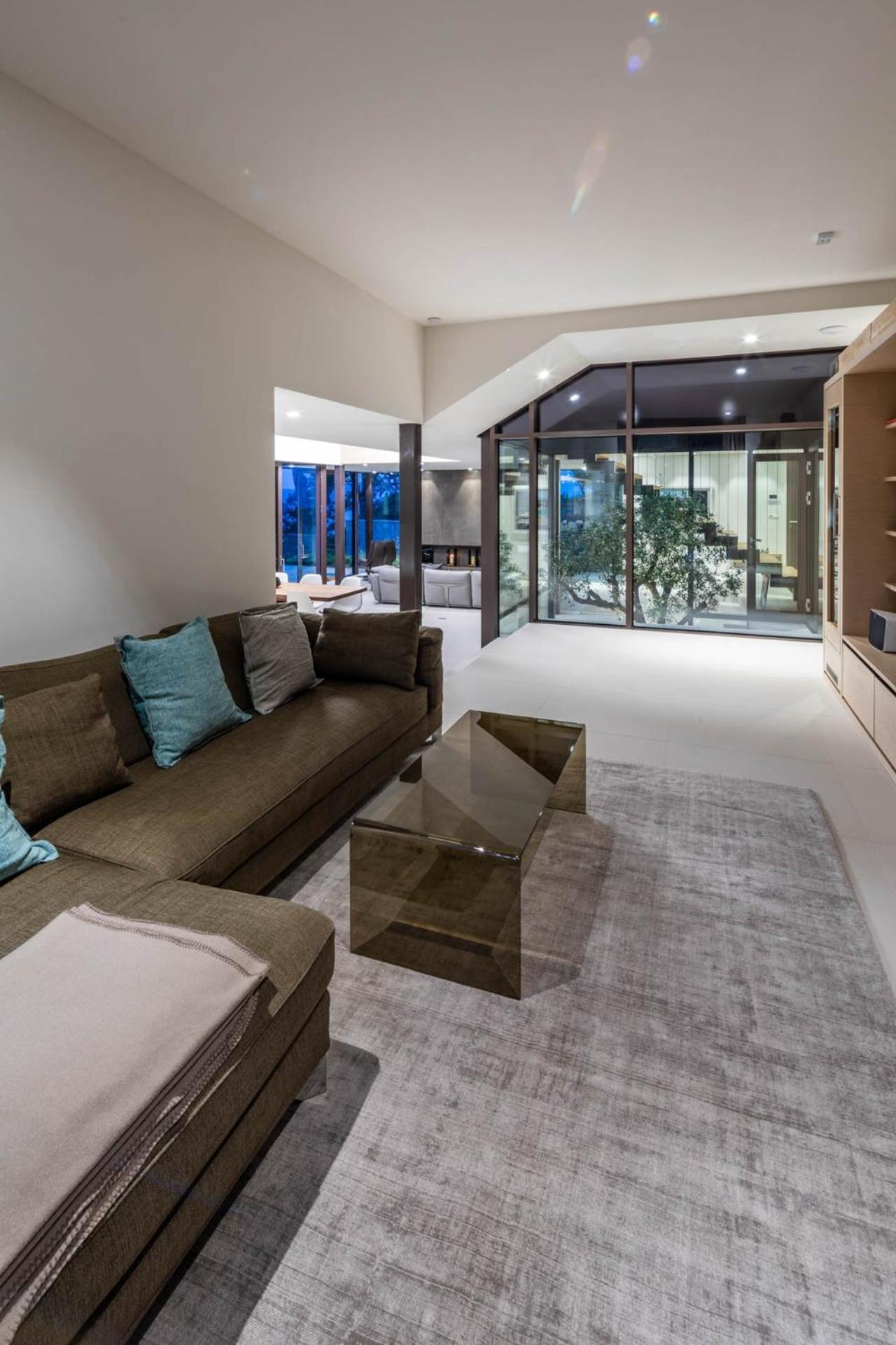 Five-Bedroom Villa