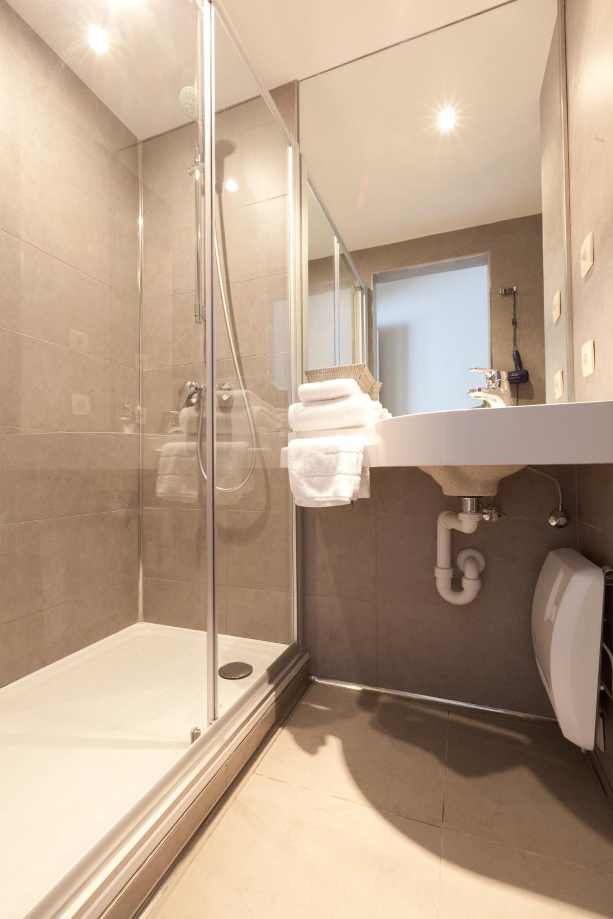 Standard Single Room photo 3
