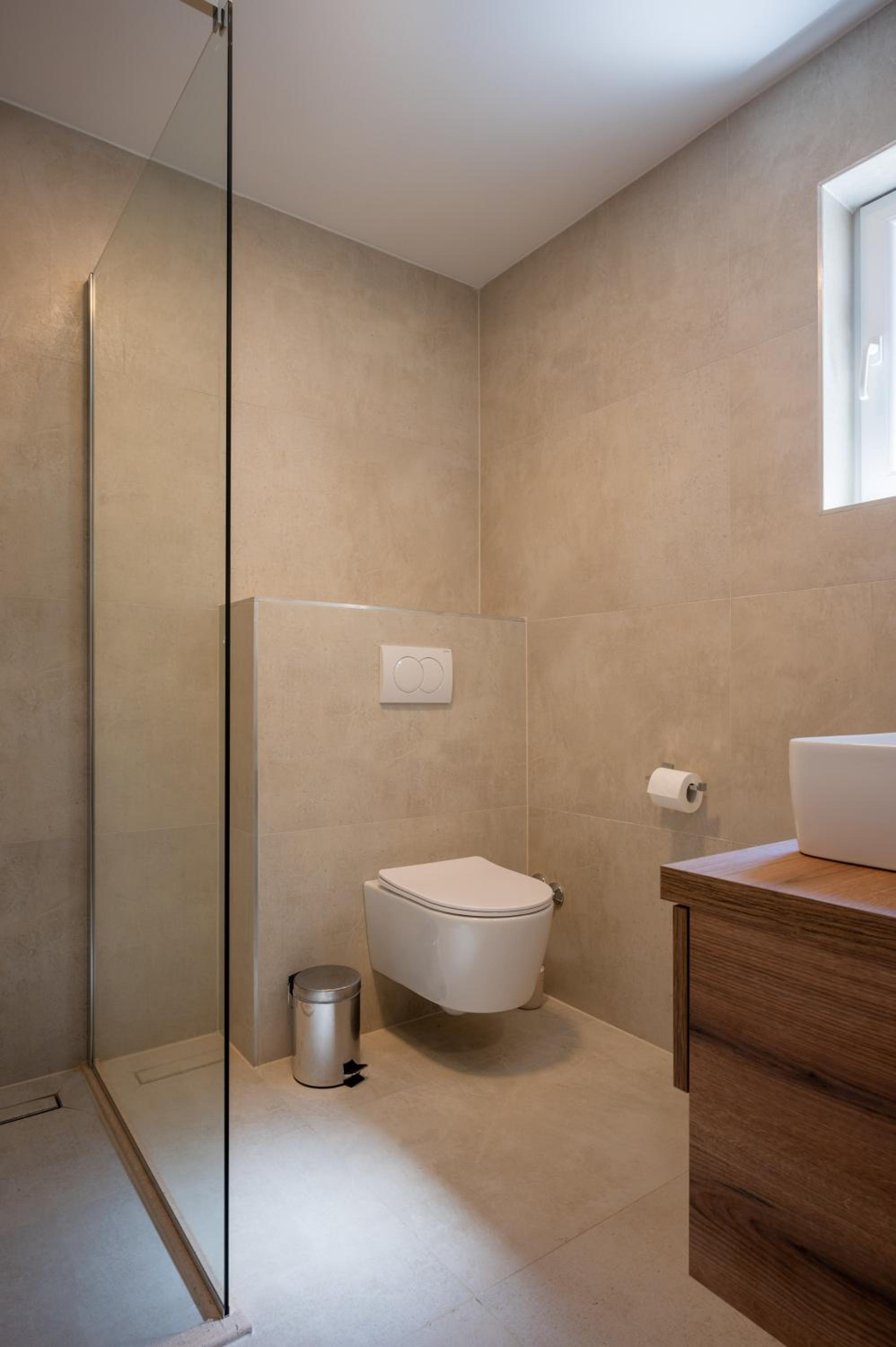 Standard Double Room - Photo 4