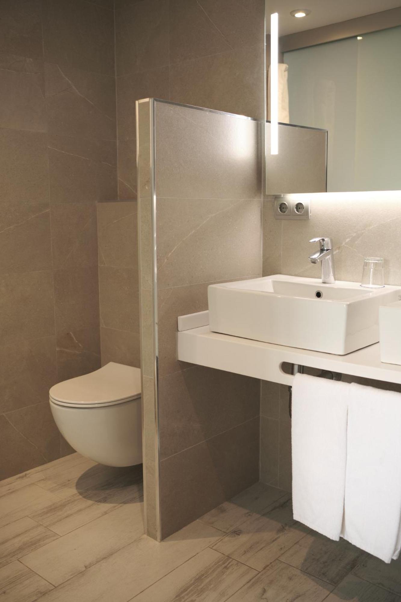 Habitación Doble o Twin con Balcón
