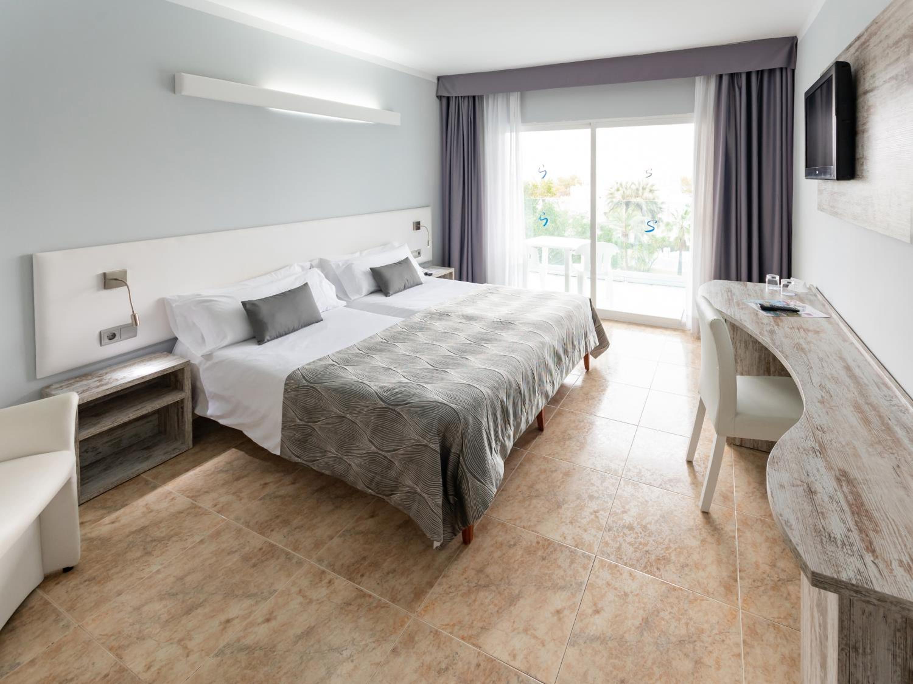 Habitación Doble o Twin con Balcón