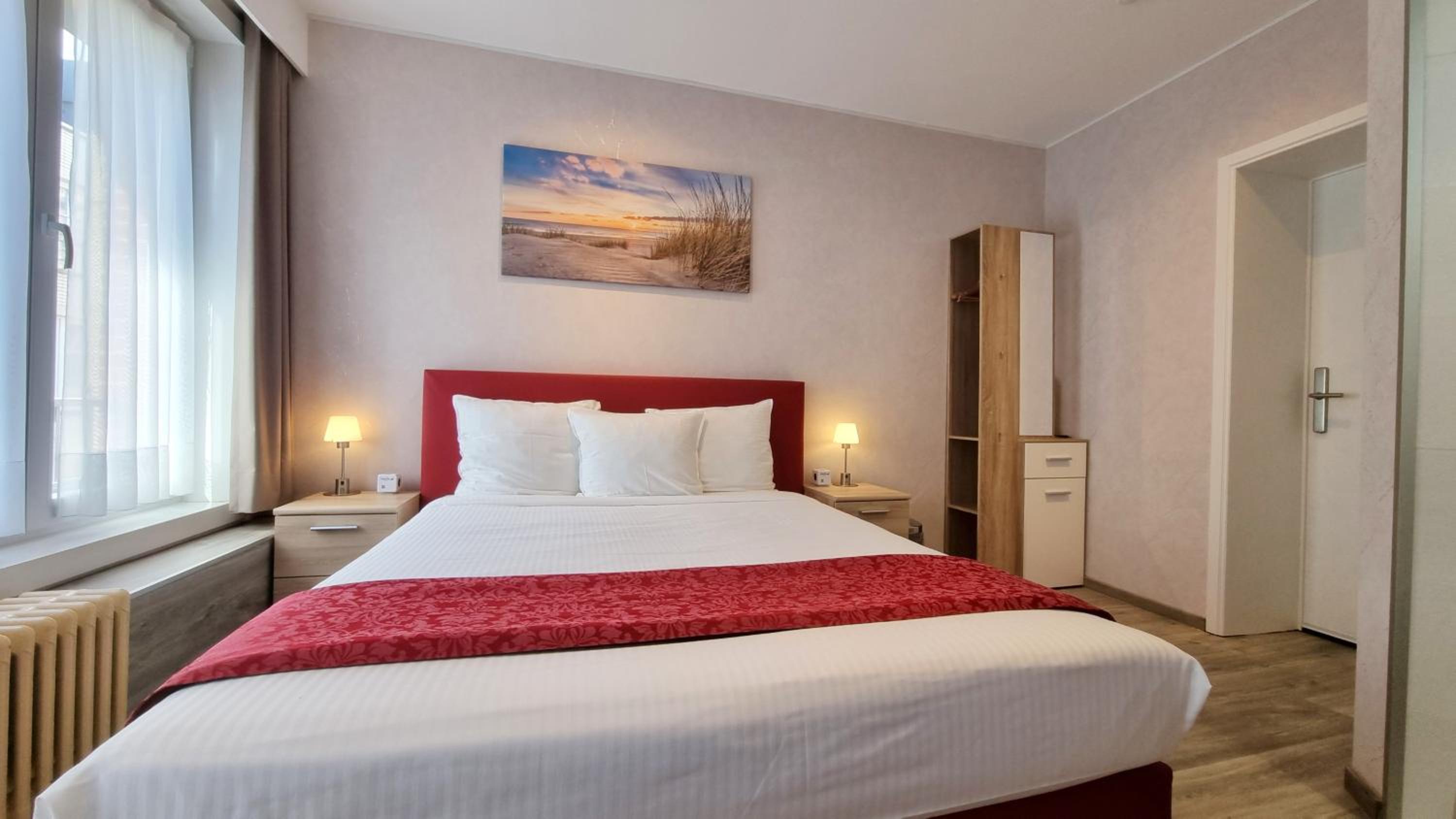 Small Double Room photo 1