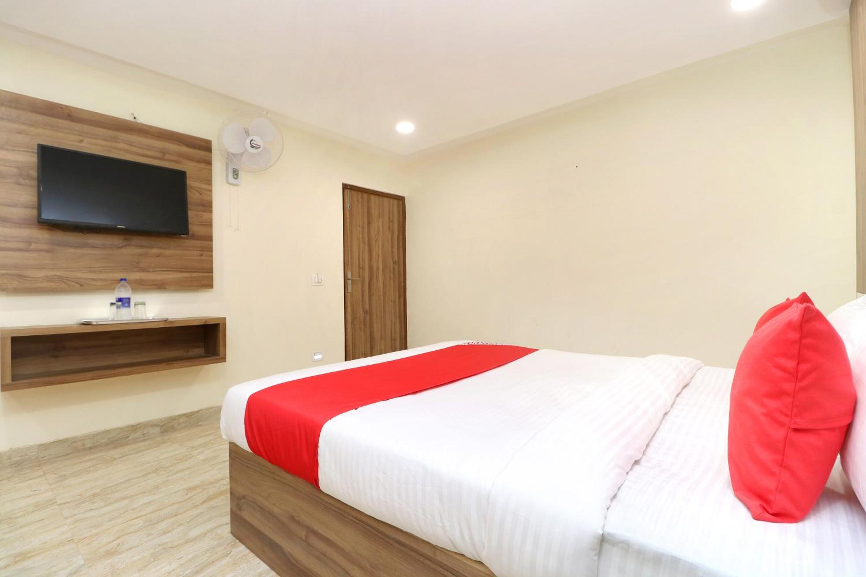 Comfort Triple Room With Shower photo 3
