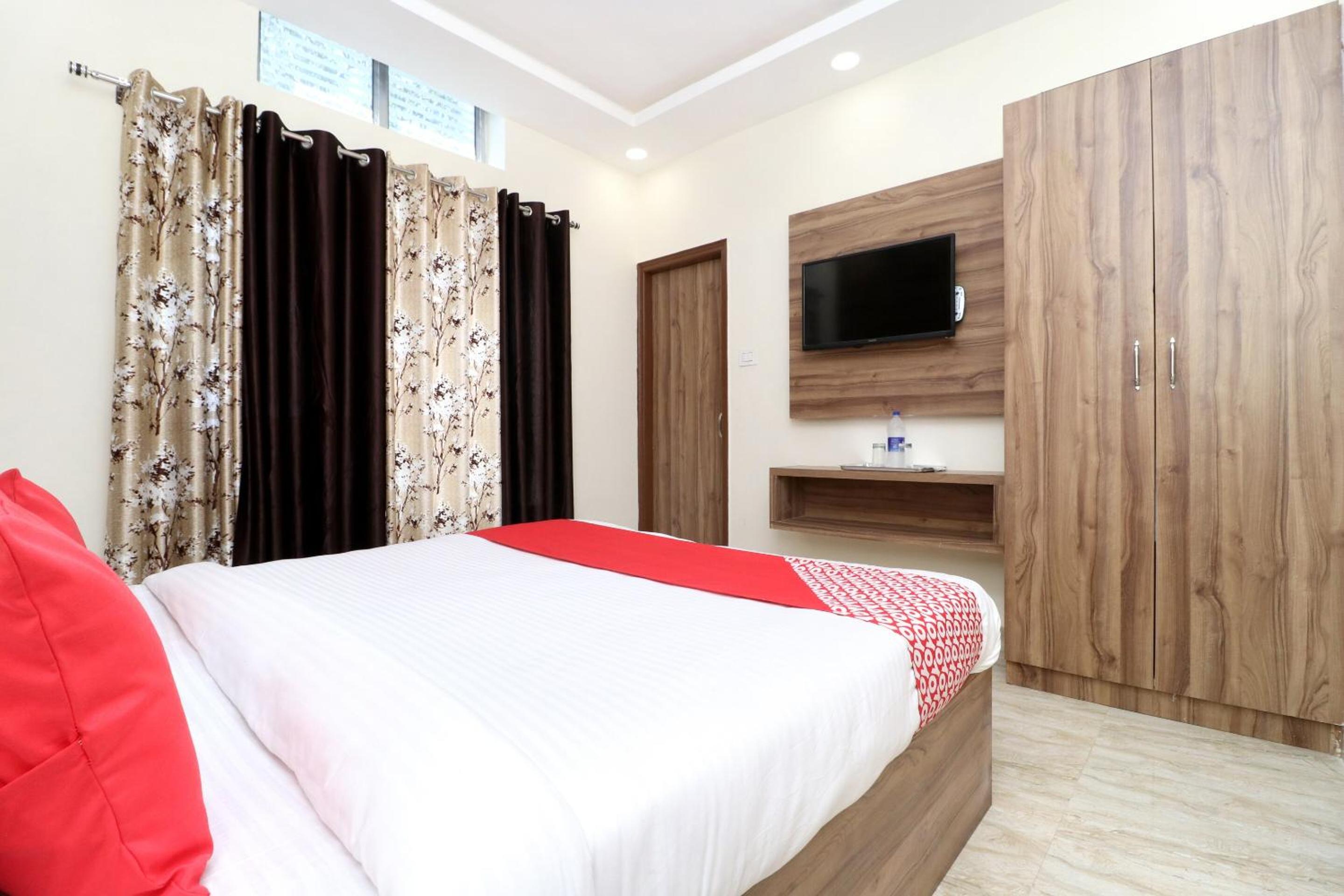 Classic Triple Room photo 3
