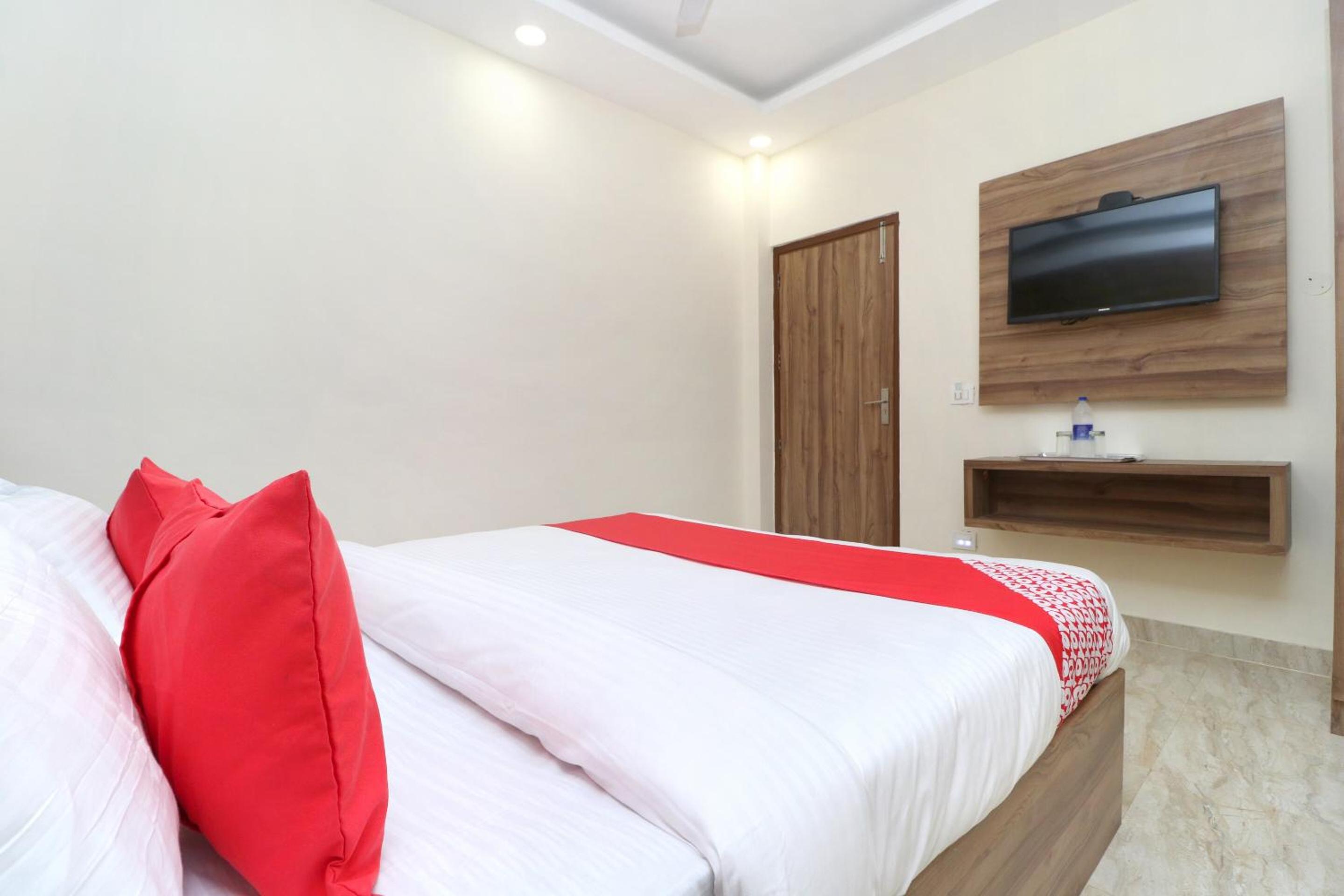 Small Double Room photo 3