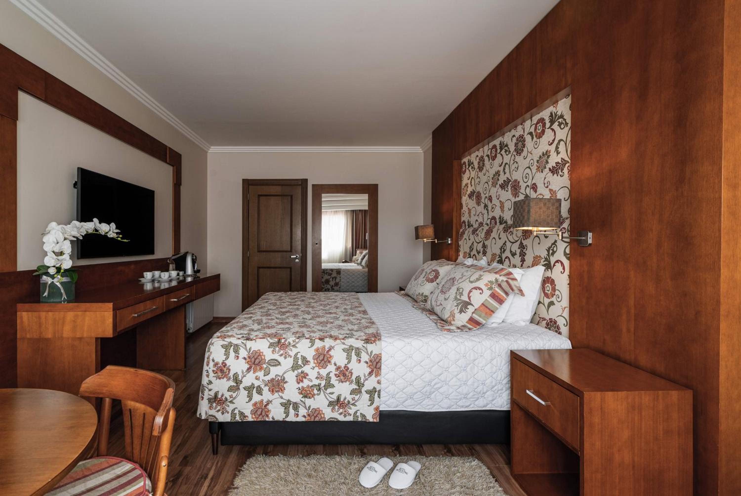 Grand Suite - Photo 6
