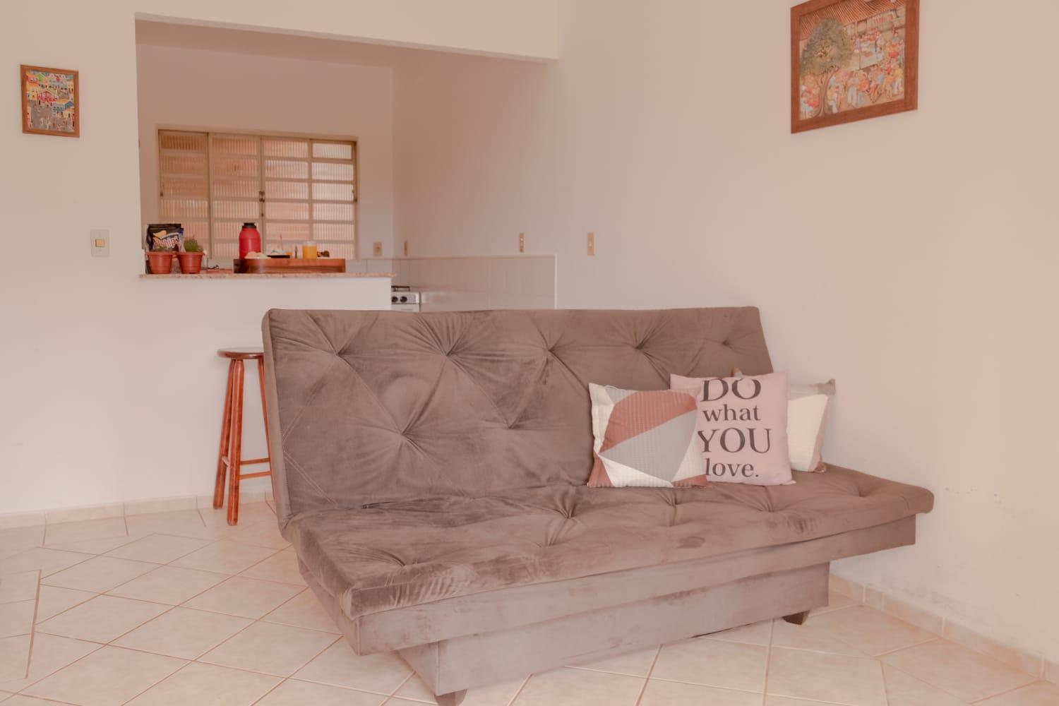 Family Room with Mountain View - Photo 8