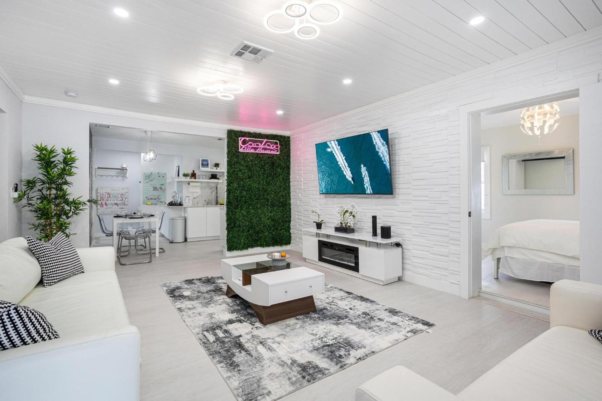 Four-Bedroom House photo 1