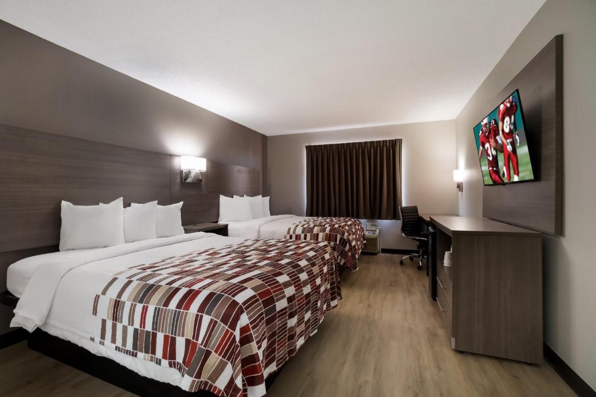 Superior Room with Two Queen Beds Non-Smoking photo 1