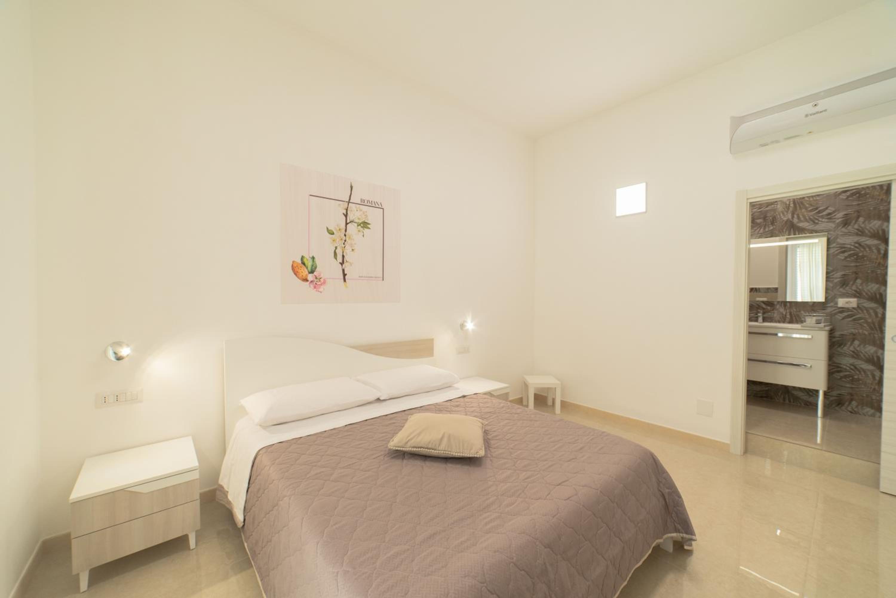 Double Room with Balcony photo 1