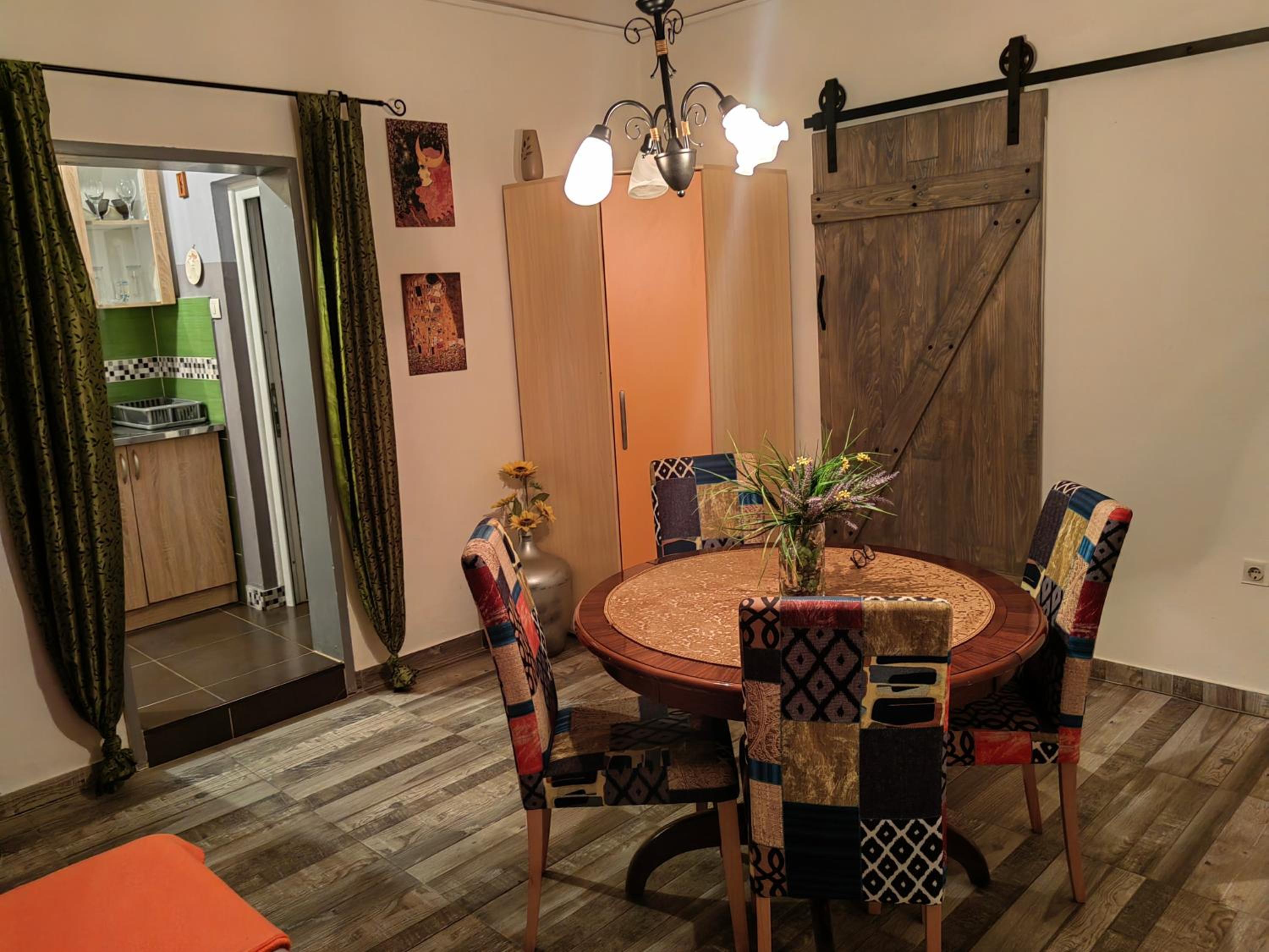 Apartment - Ground Floor photo 2