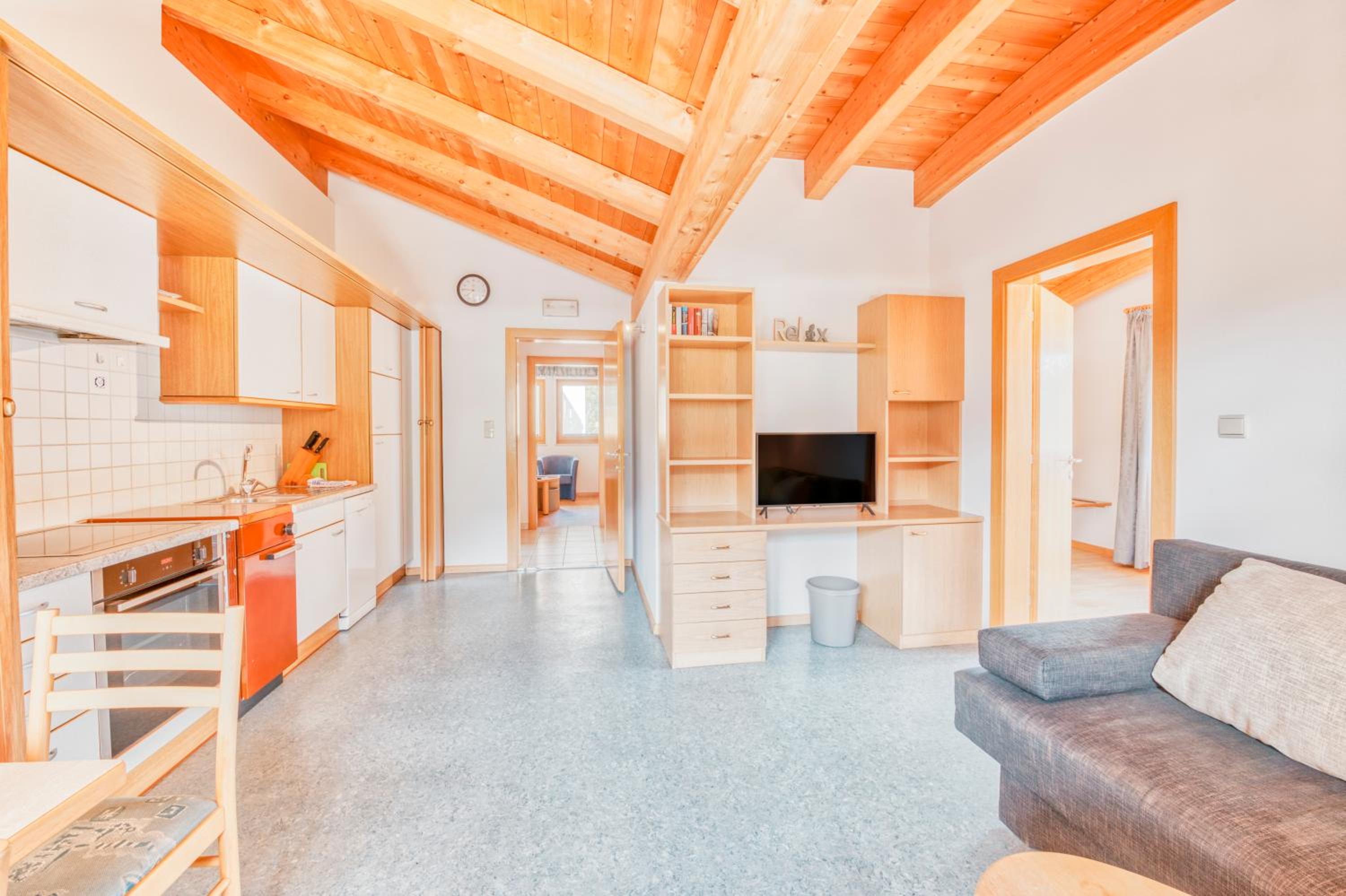 Apartment with Mountain View photo 1