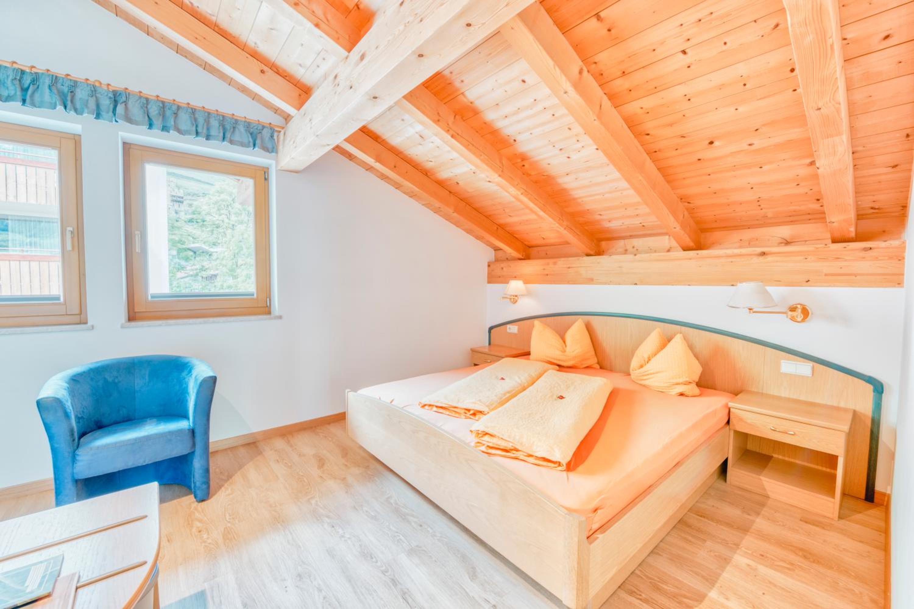 Budget Double Room photo 1