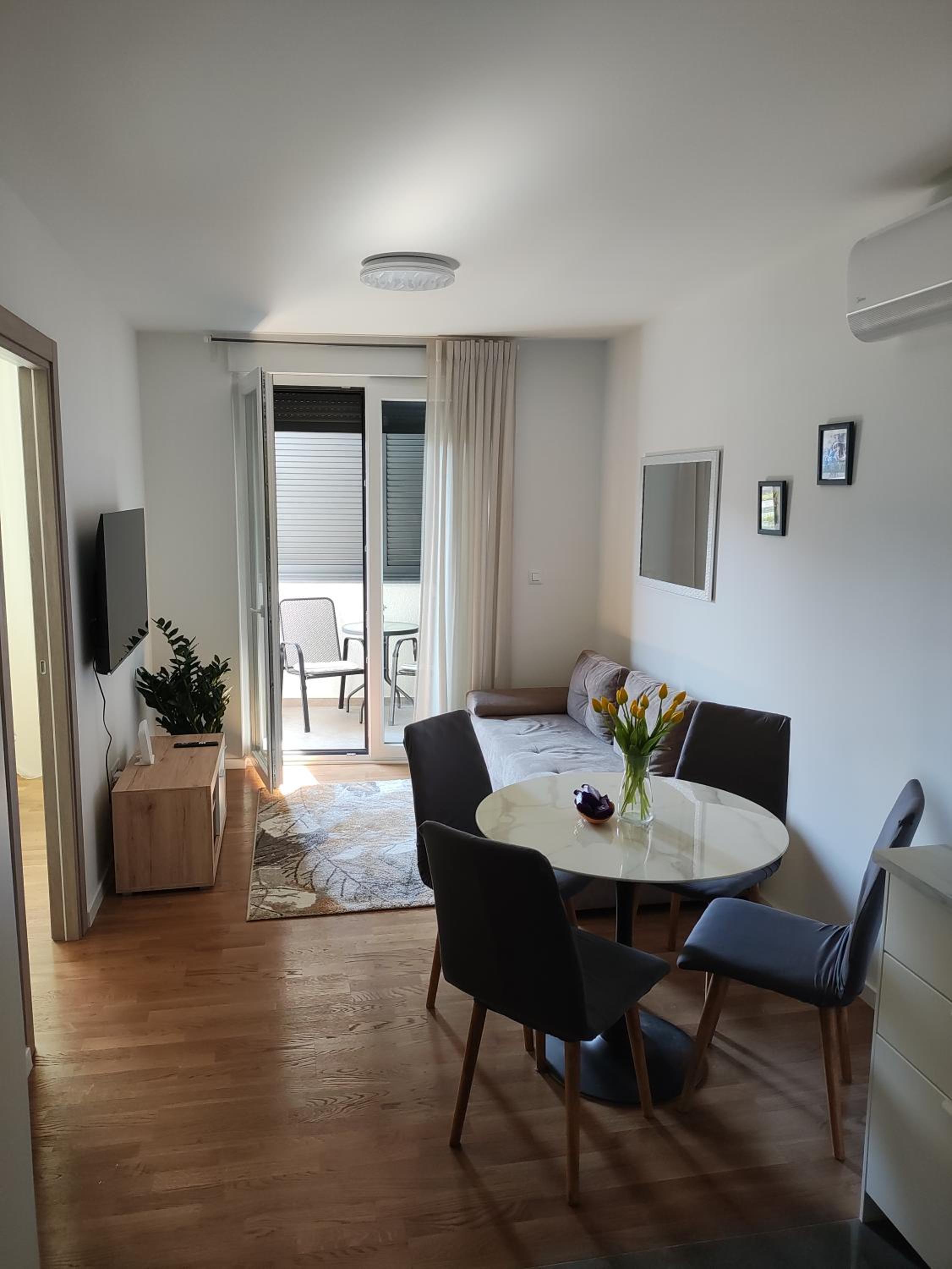 Studio with Balcony
