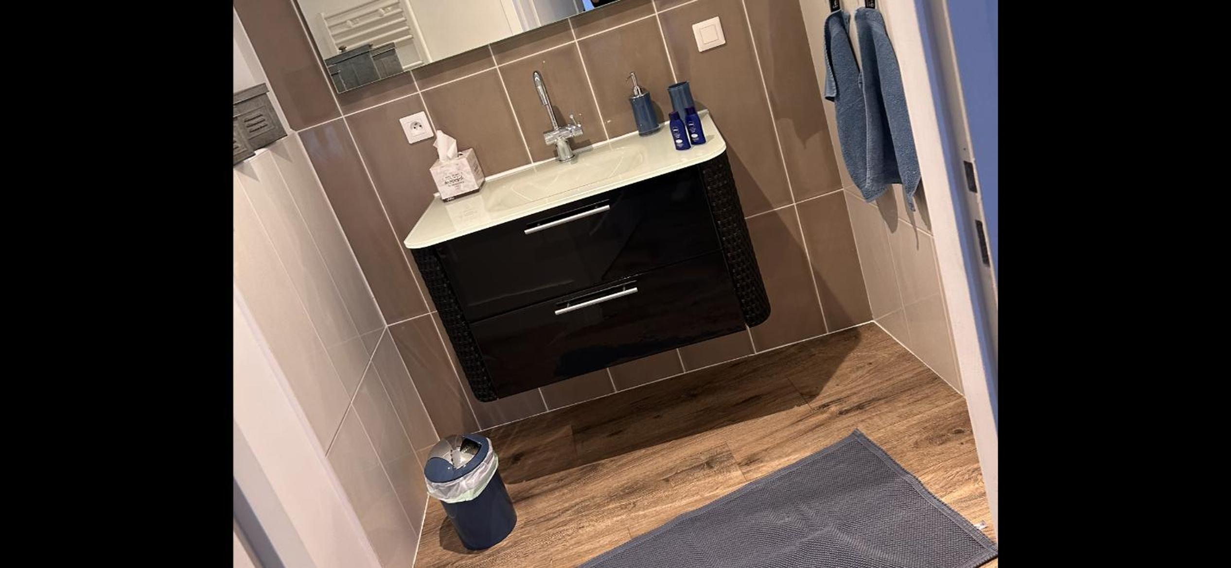 Double Room with Private Bathroom photo 1