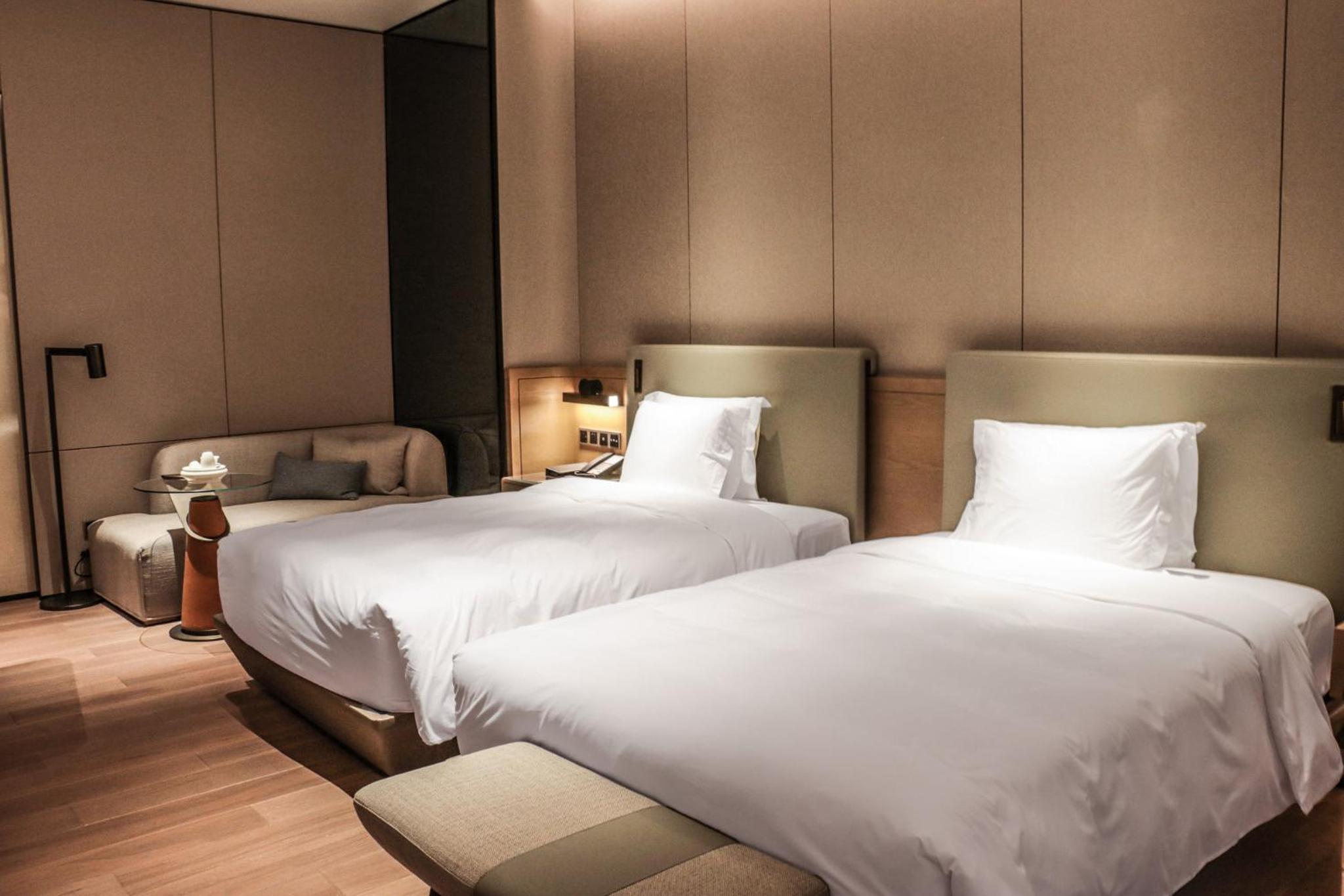 Standard Twin Room - Photo 6