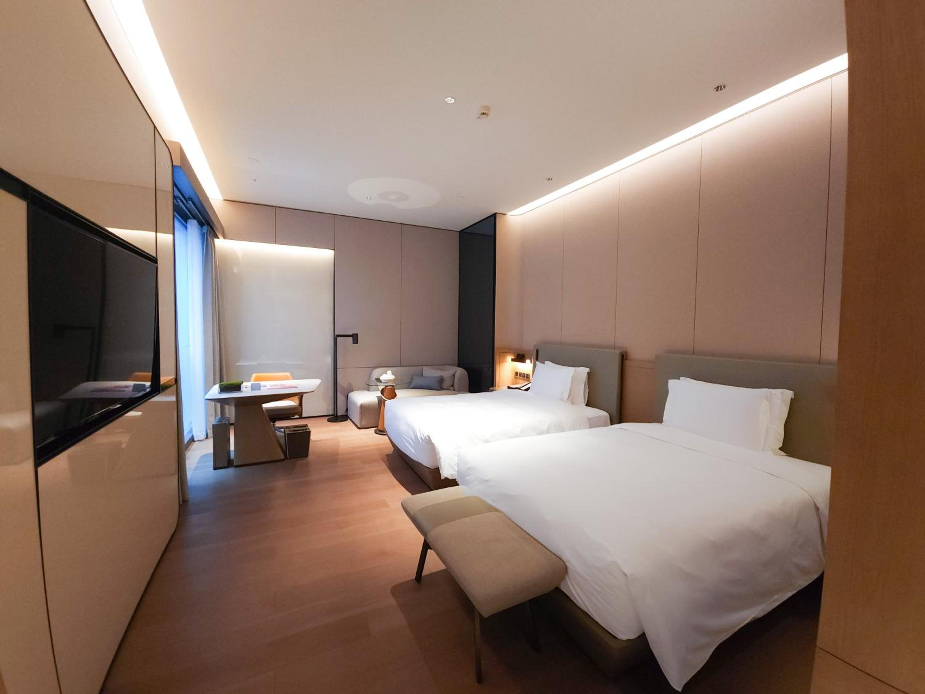 Standard Twin Room - Photo 2