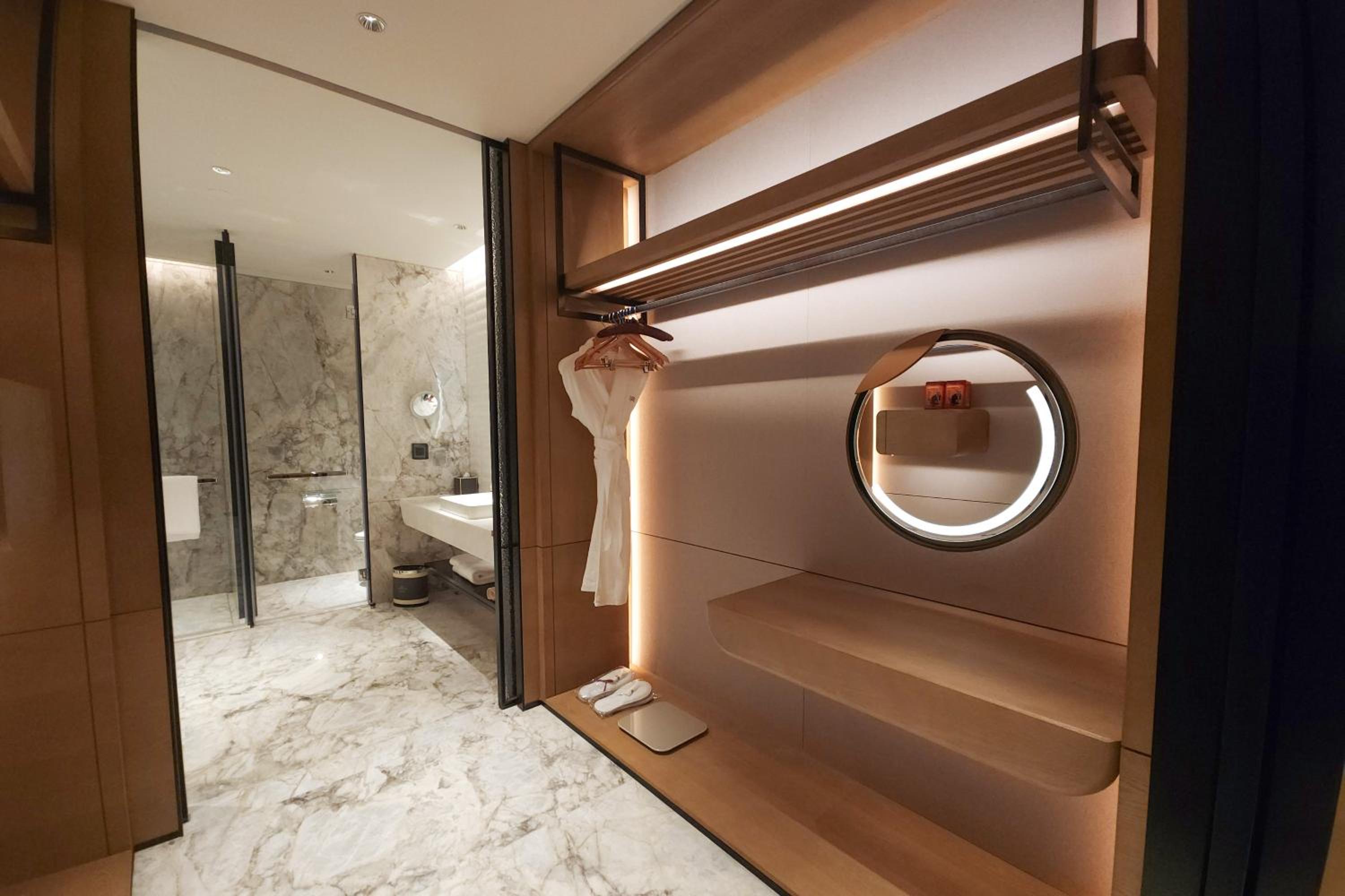 Standard Twin Room - Photo 1