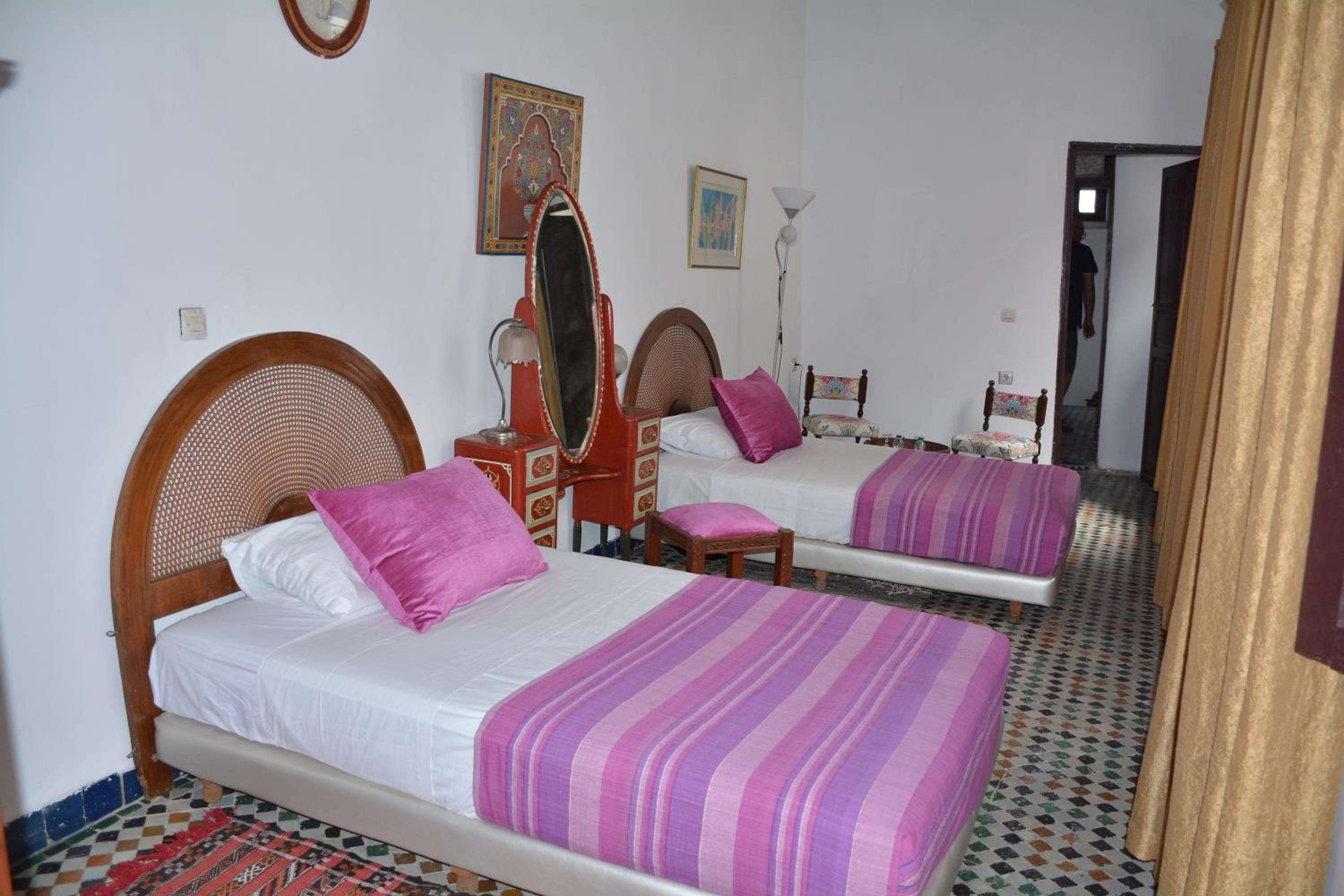 Standard Double Room with Two Double Beds - Photo 3
