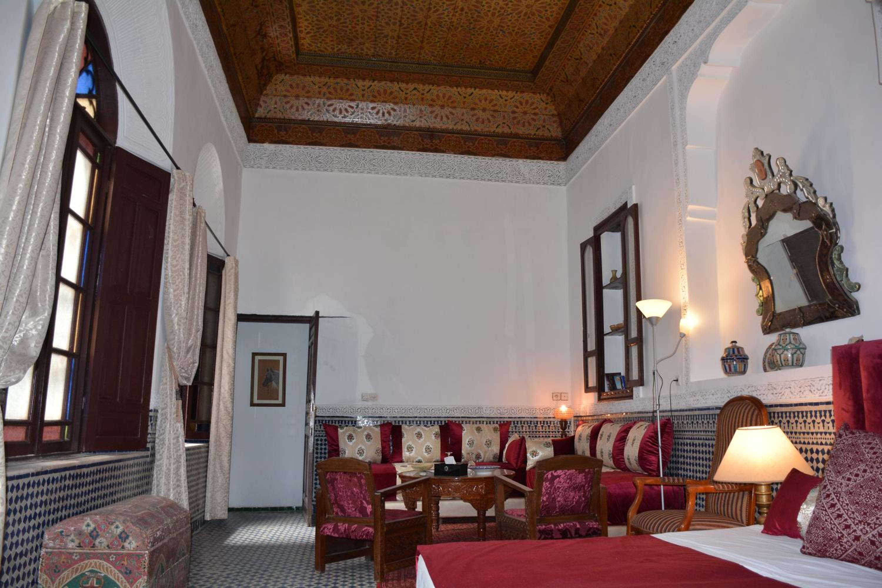 Suite - Photo 3