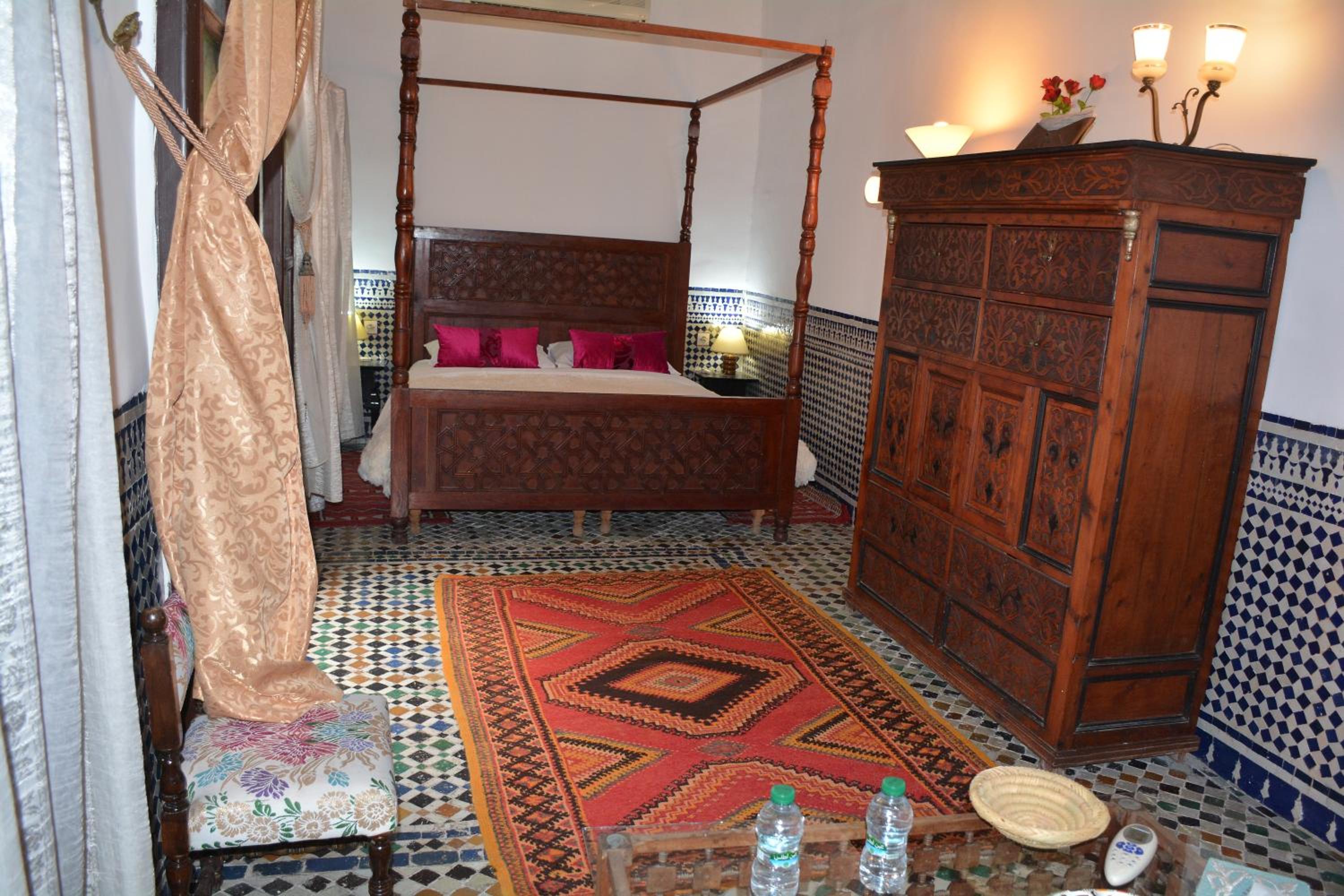 Double Room - Photo 3