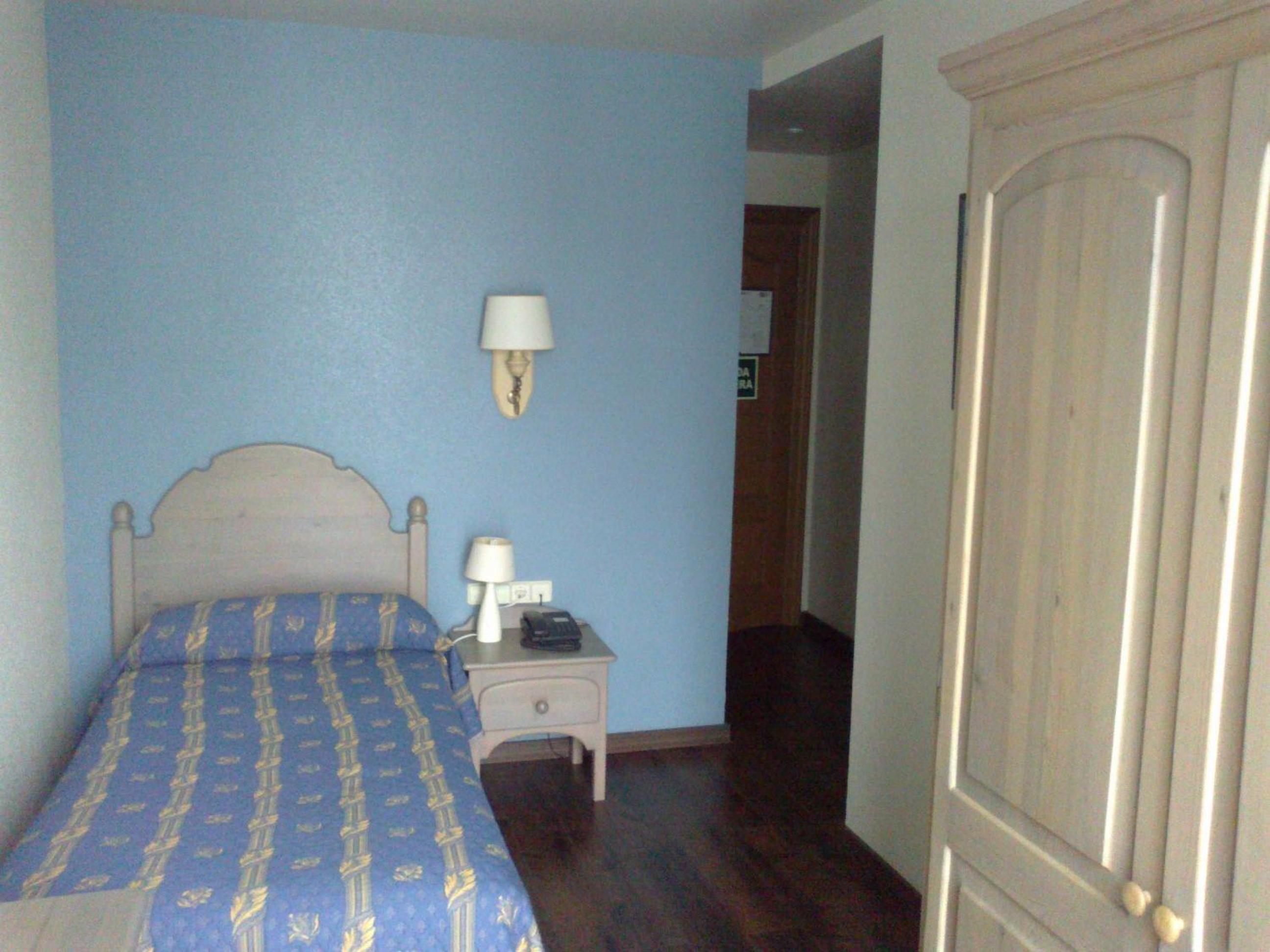 Habitación Individual Pequeña