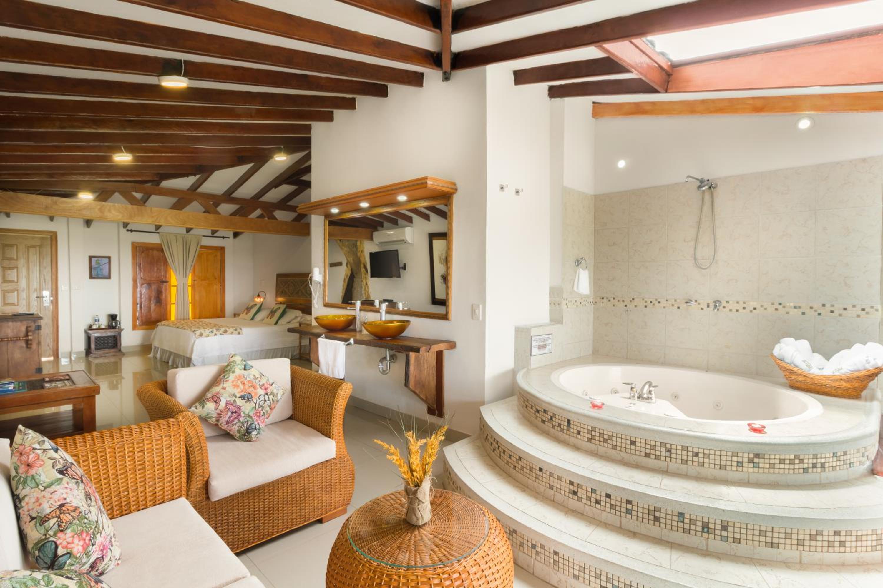 King Suite With Spa Bath