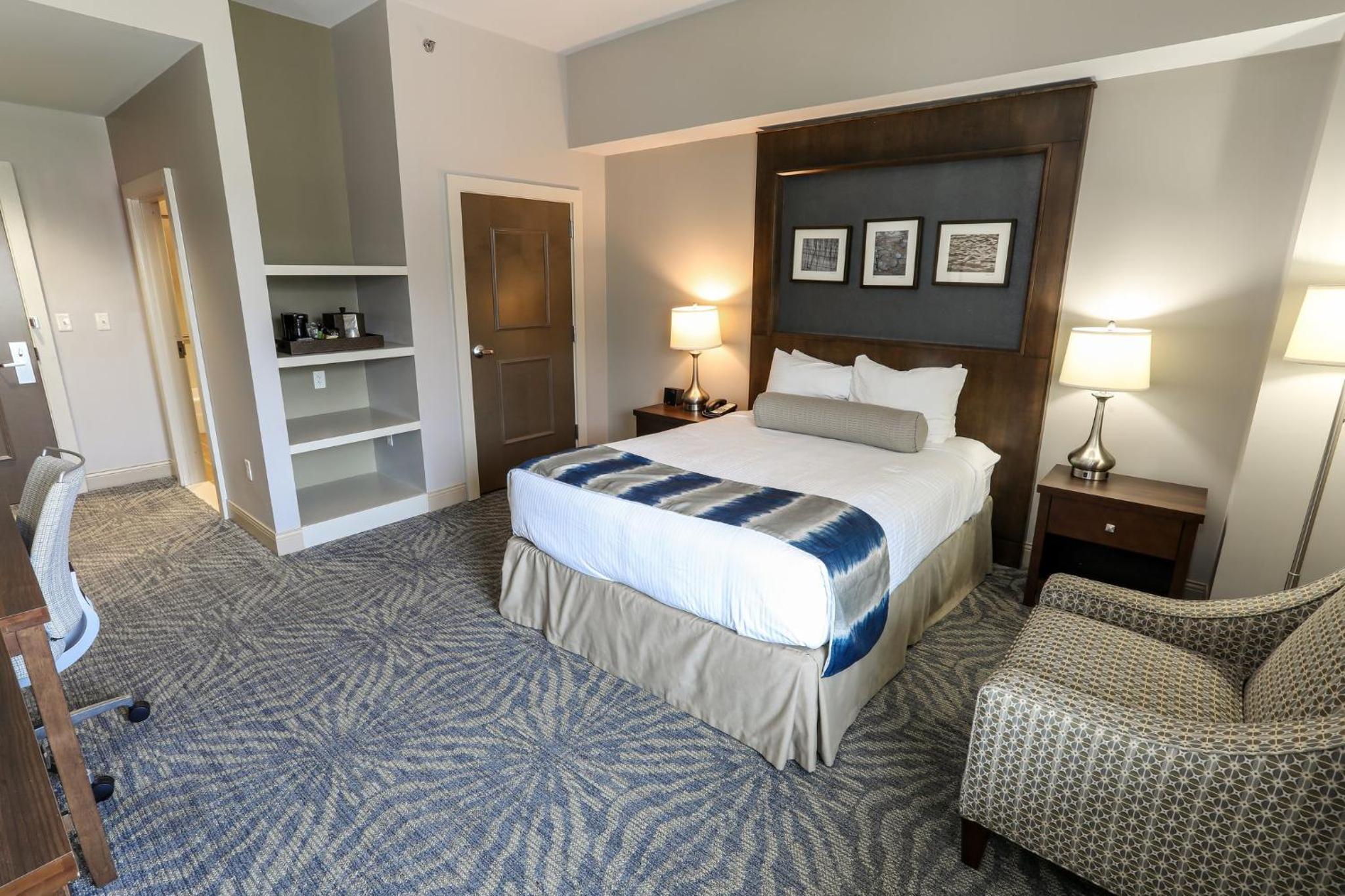 Standard Queen Room - Photo 4