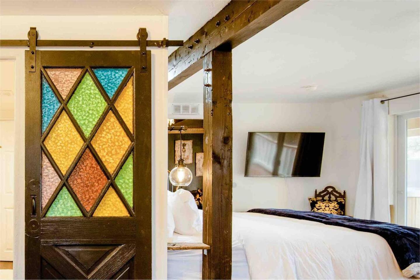 Three-Bedroom House - Photo 47