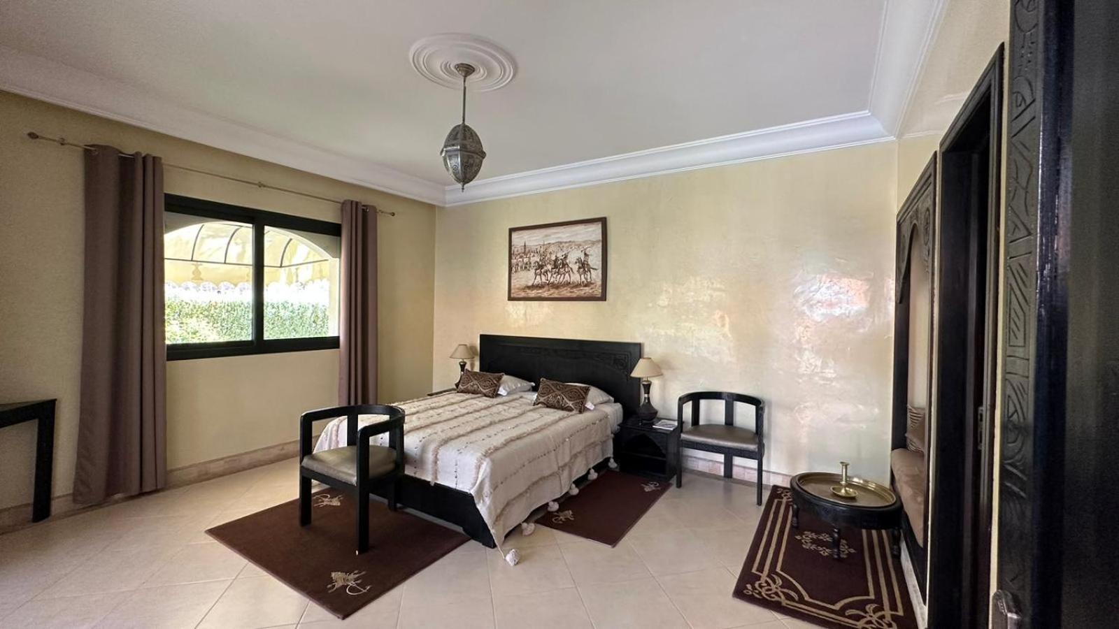 Junior Suite with Pool View - Photo 2