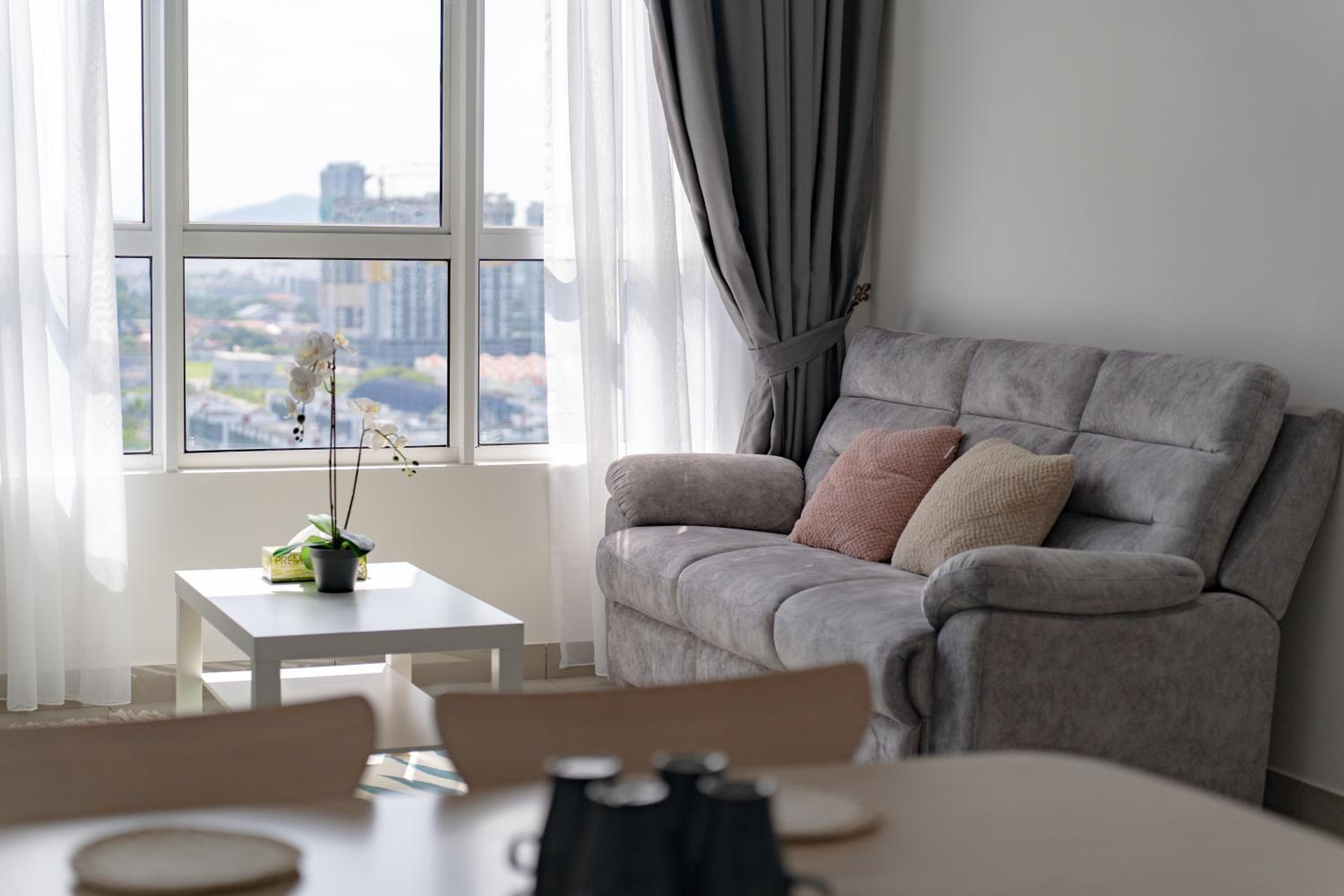 Two-Bedroom Suite - Photo 8