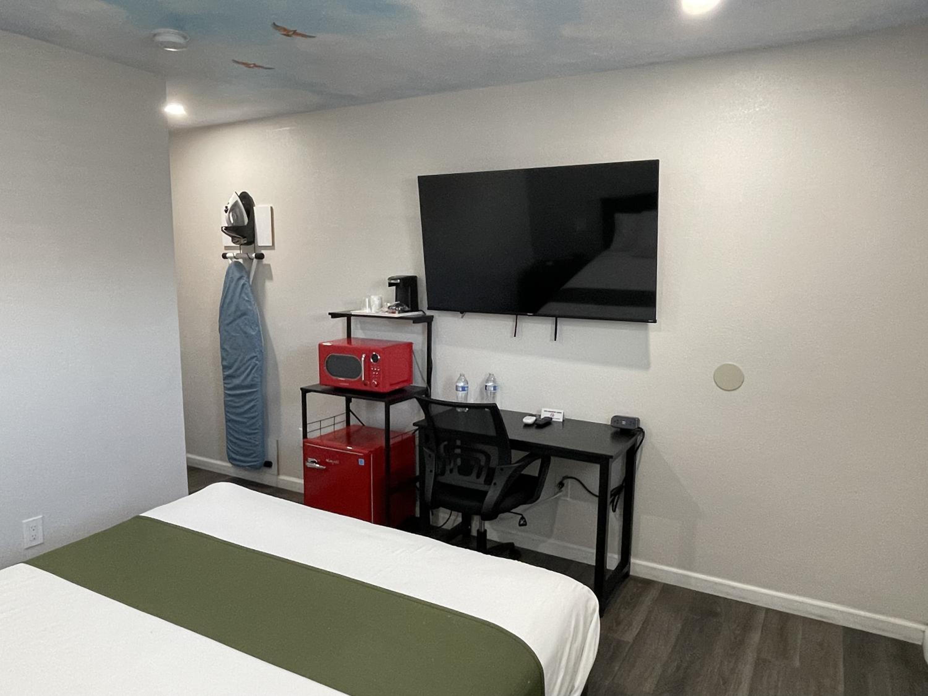 Queen Room - Photo 4