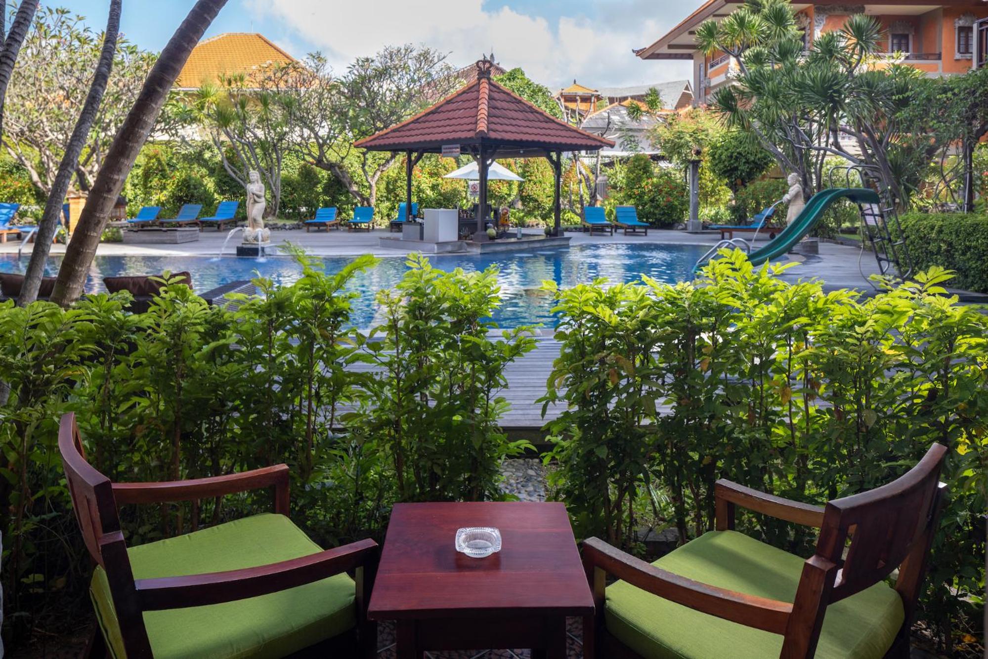Superior Double or Twin Room with Pool Access - Photo 3