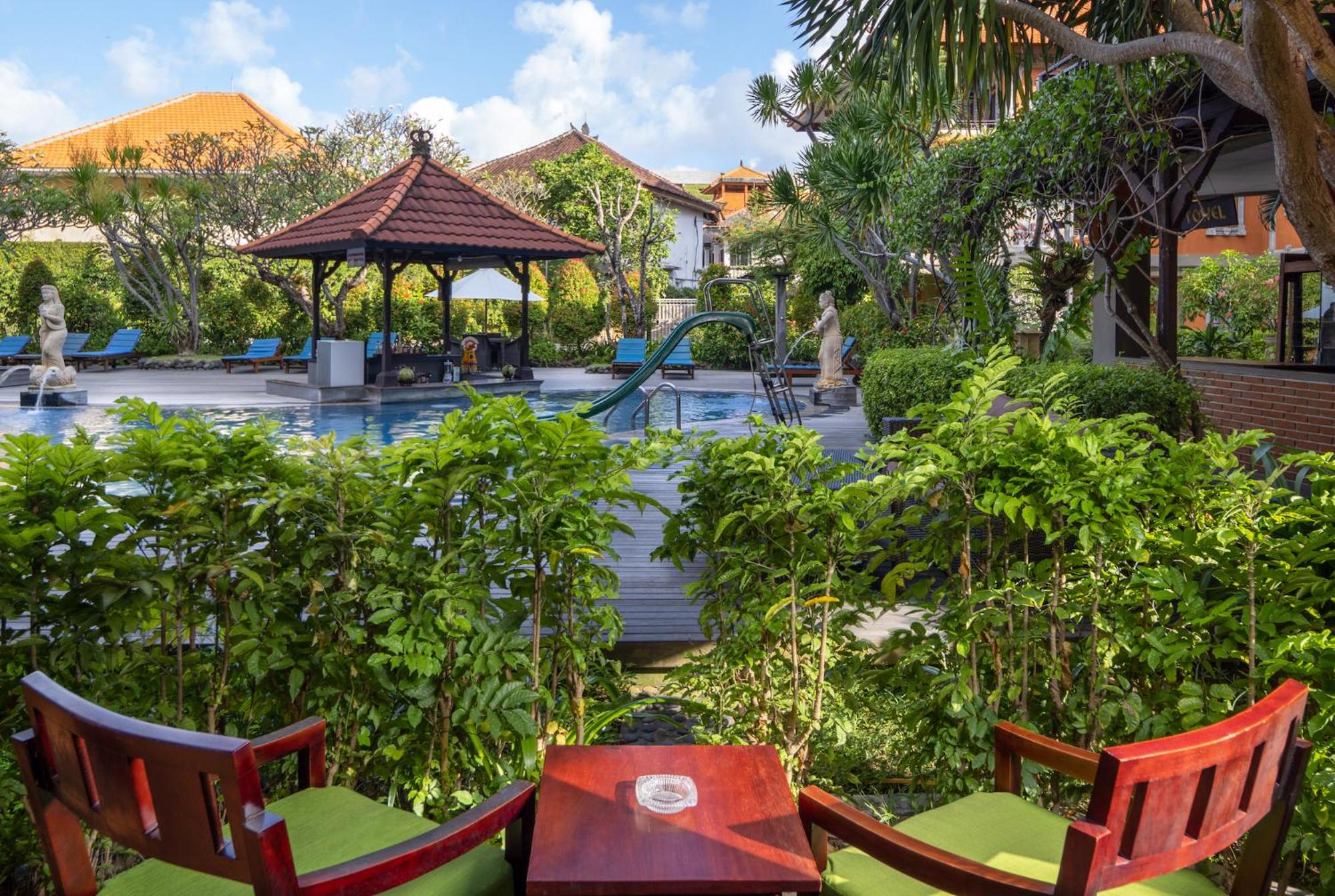 Superior Double or Twin Room with Pool Access - Photo 6