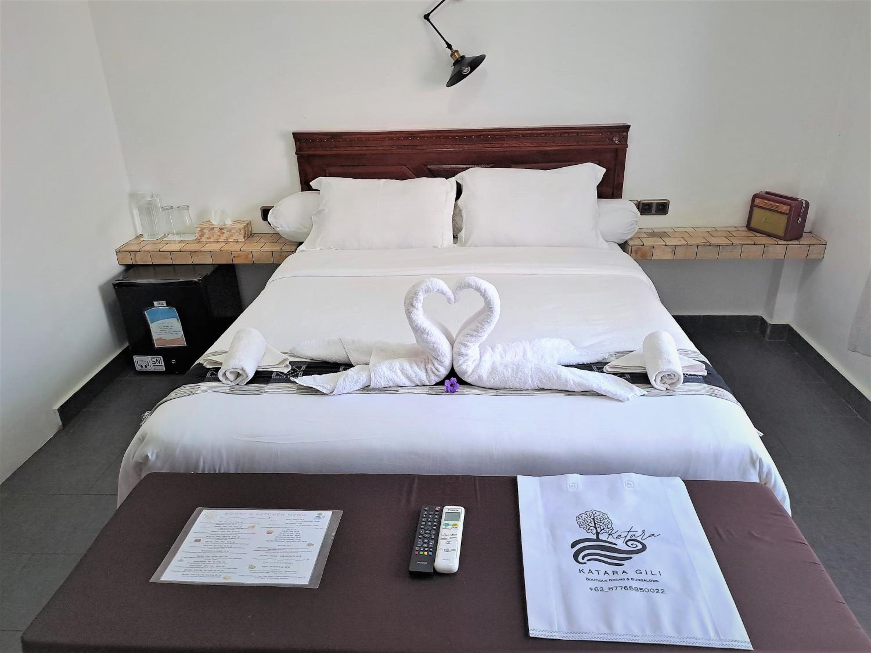 Boutique Room - Photo 30