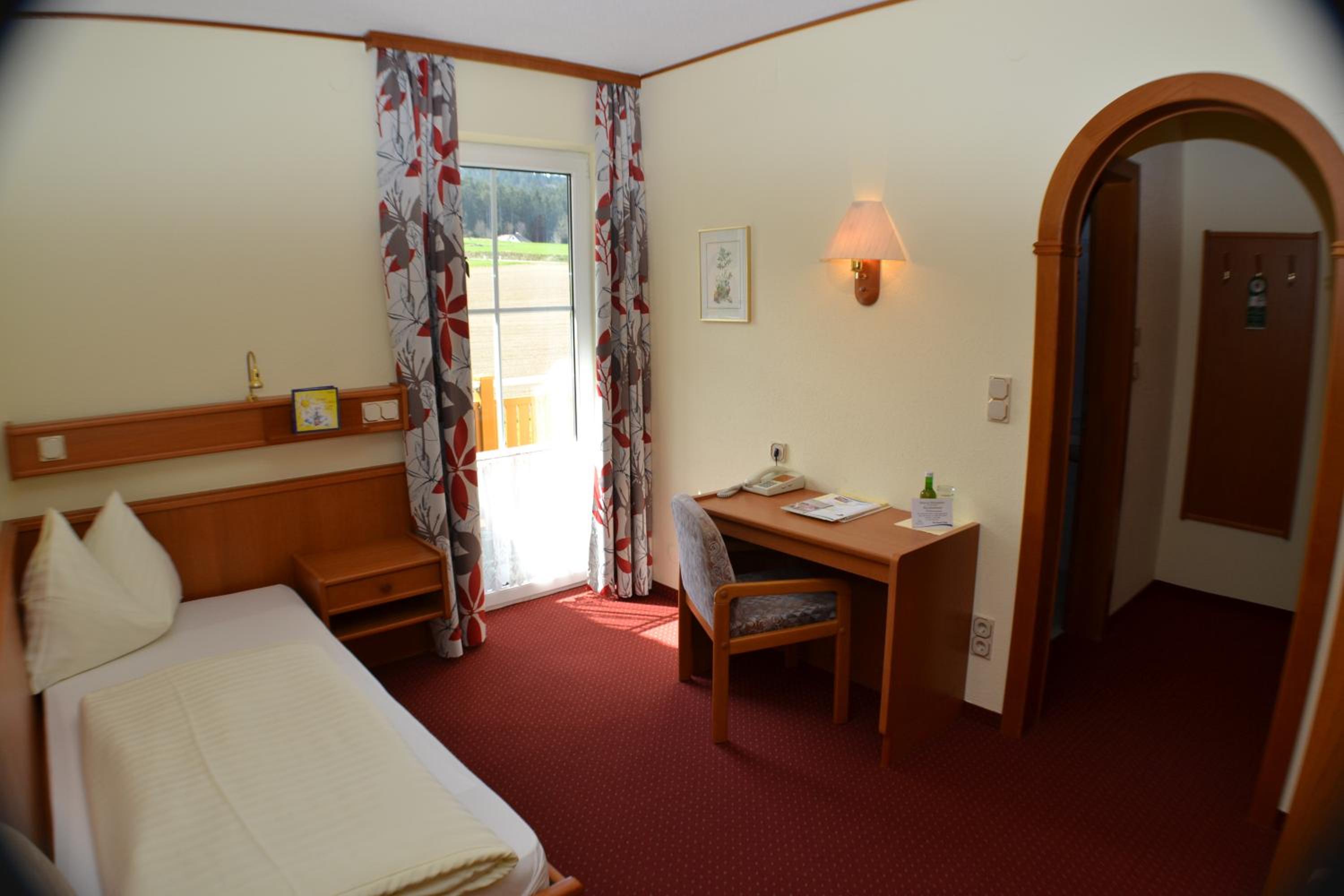 Single Room photo 1