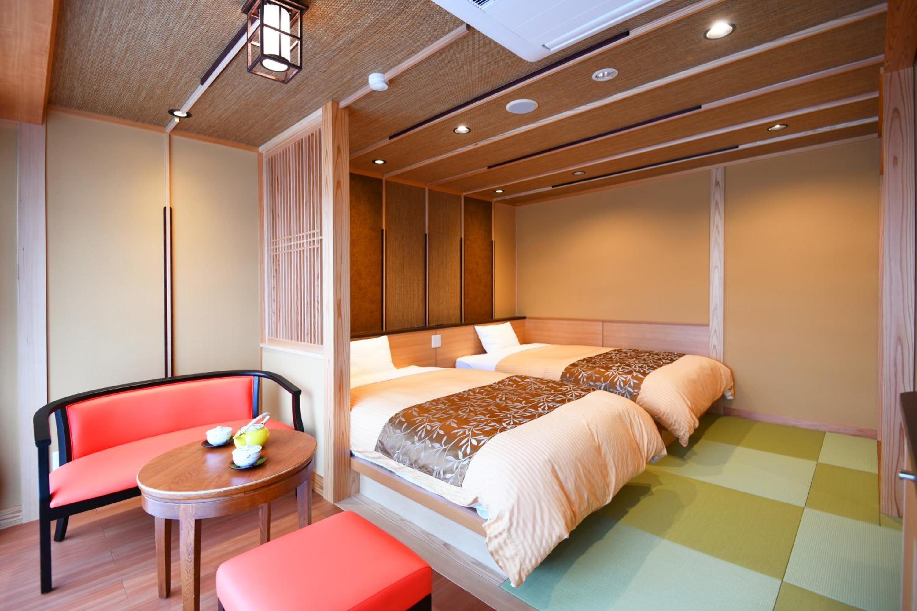 Twin Room with Shower - No view - Photo 3