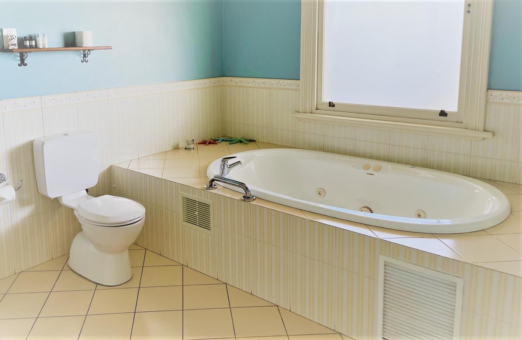  Lord Forrest Suite photo 2