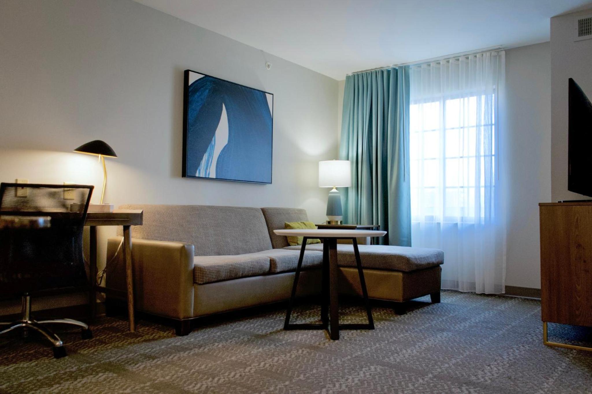 One-Bedroom Suite with Two Queen Beds - Photo 1